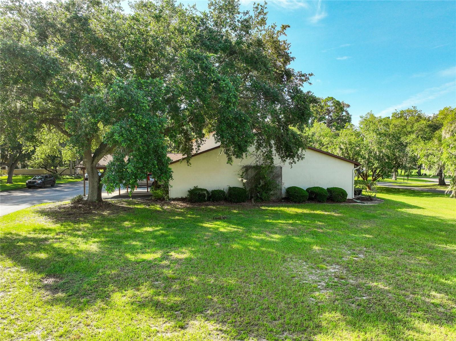BAYWOOD NORTHWEST - Residential