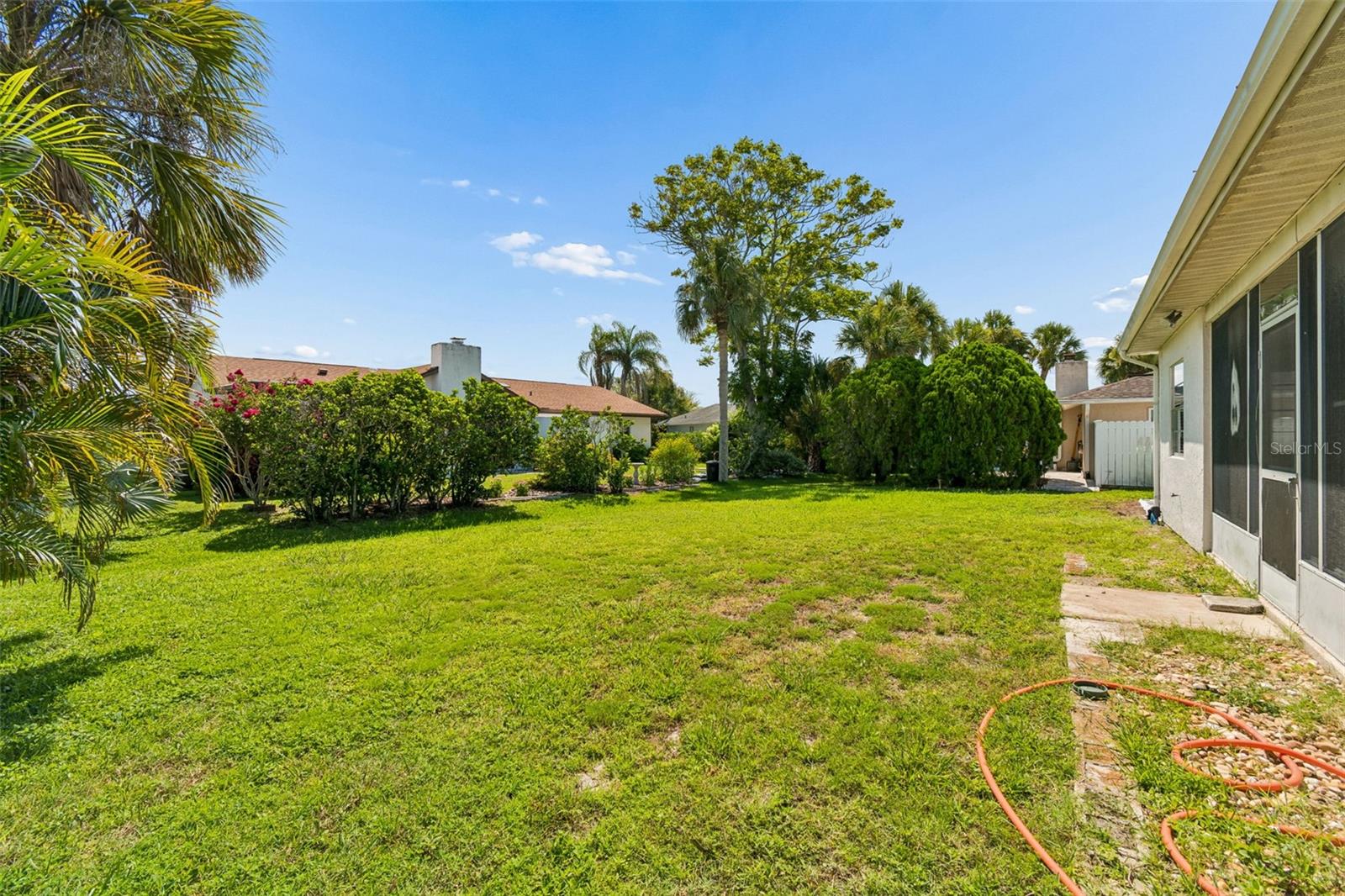 GULF HARBORS WOODLANDS - Residential