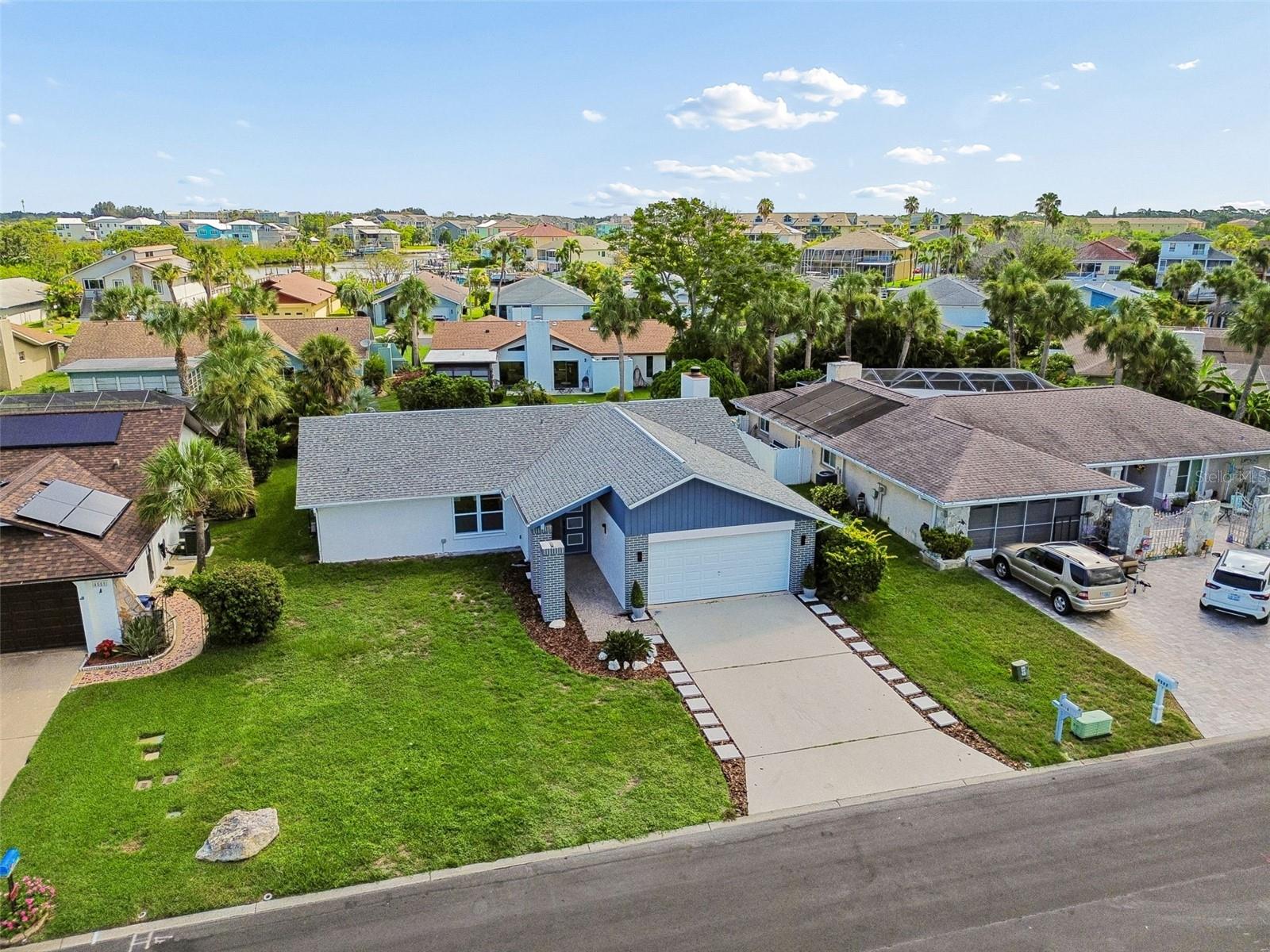 GULF HARBORS WOODLANDS - Residential