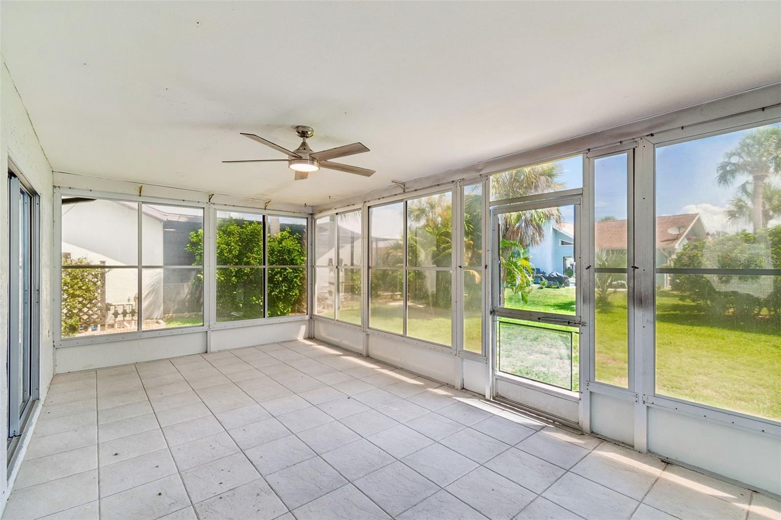 GULF HARBORS WOODLANDS - Residential
