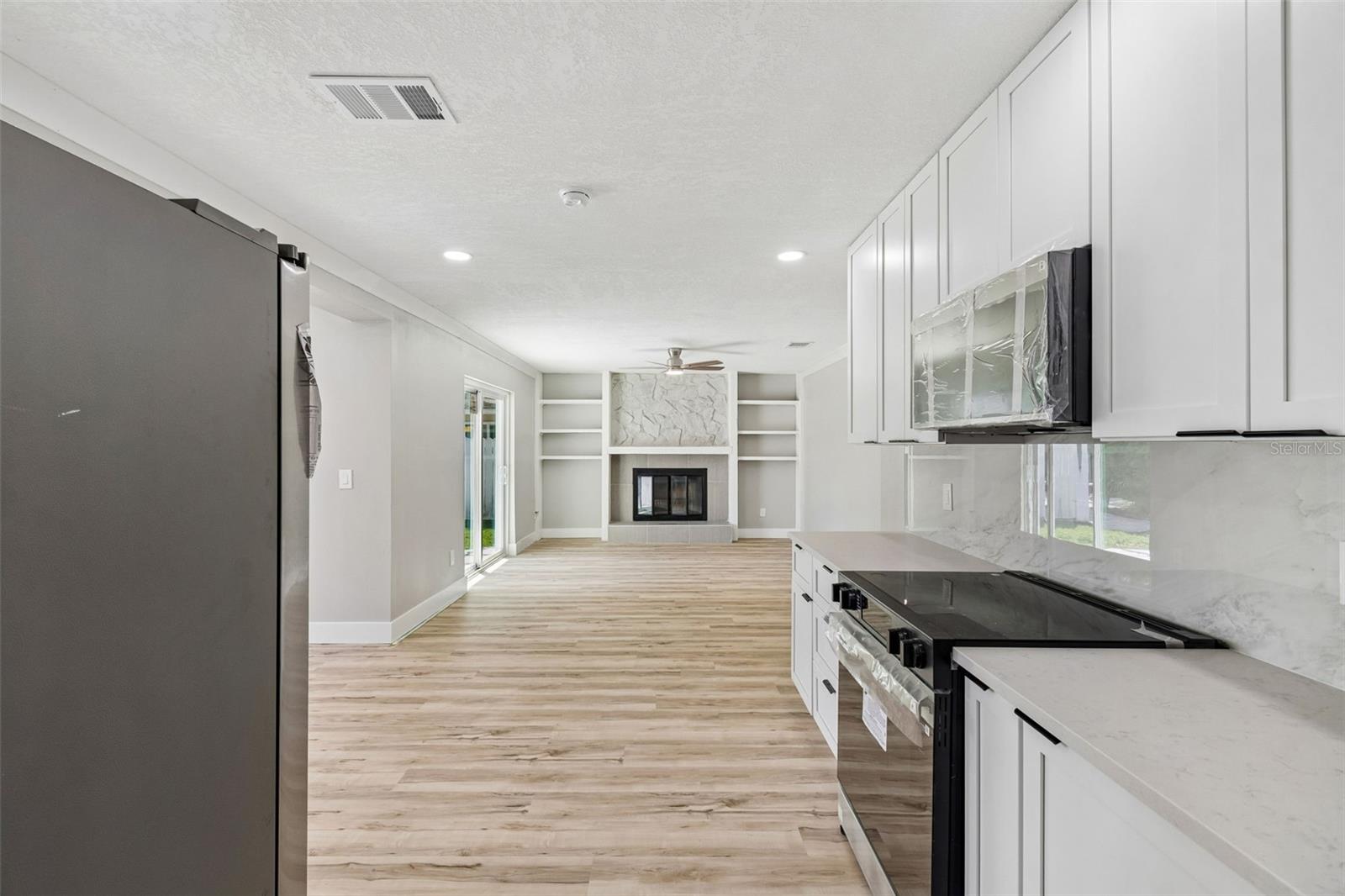 GULF HARBORS WOODLANDS - Residential