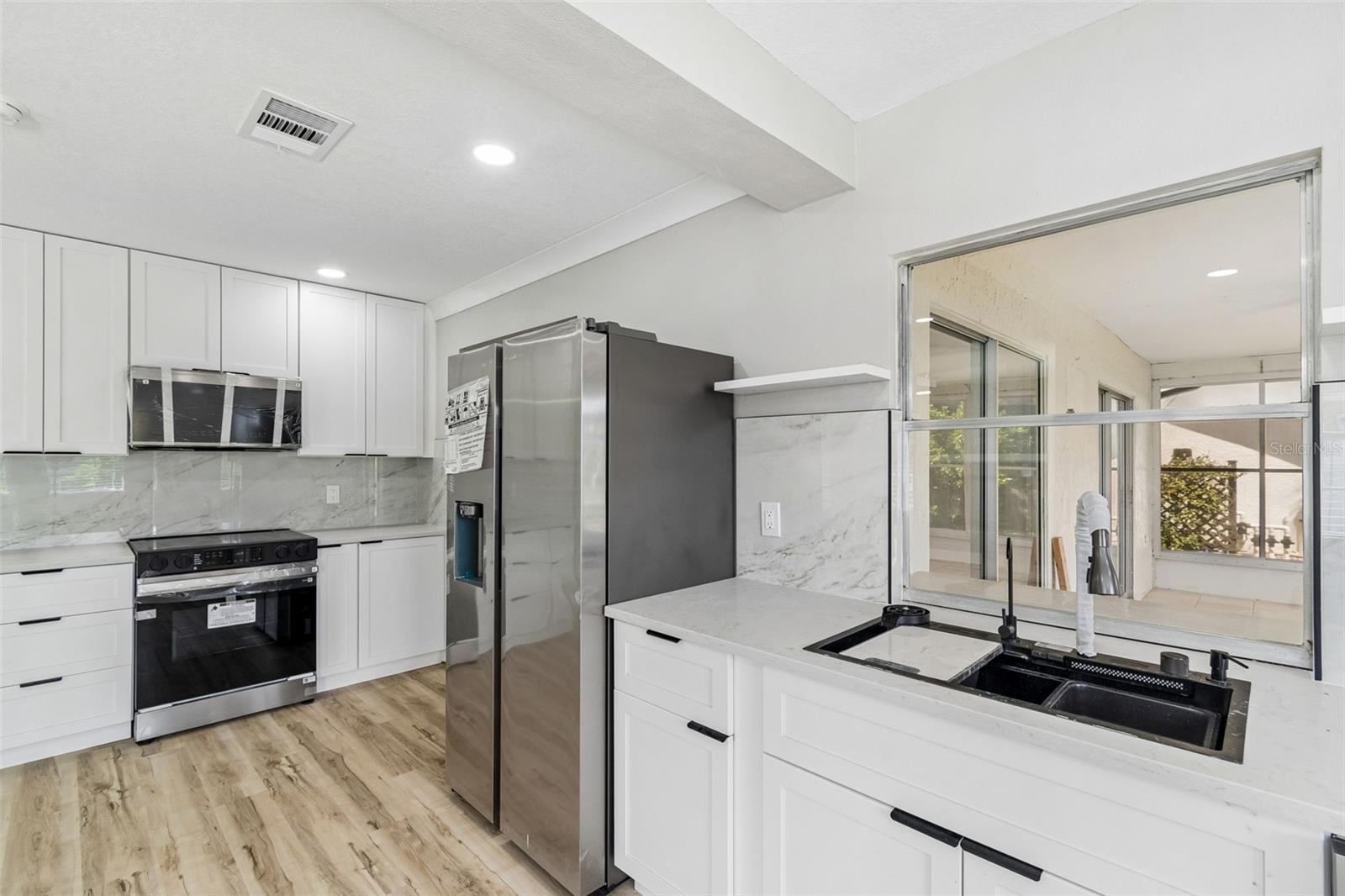GULF HARBORS WOODLANDS - Residential