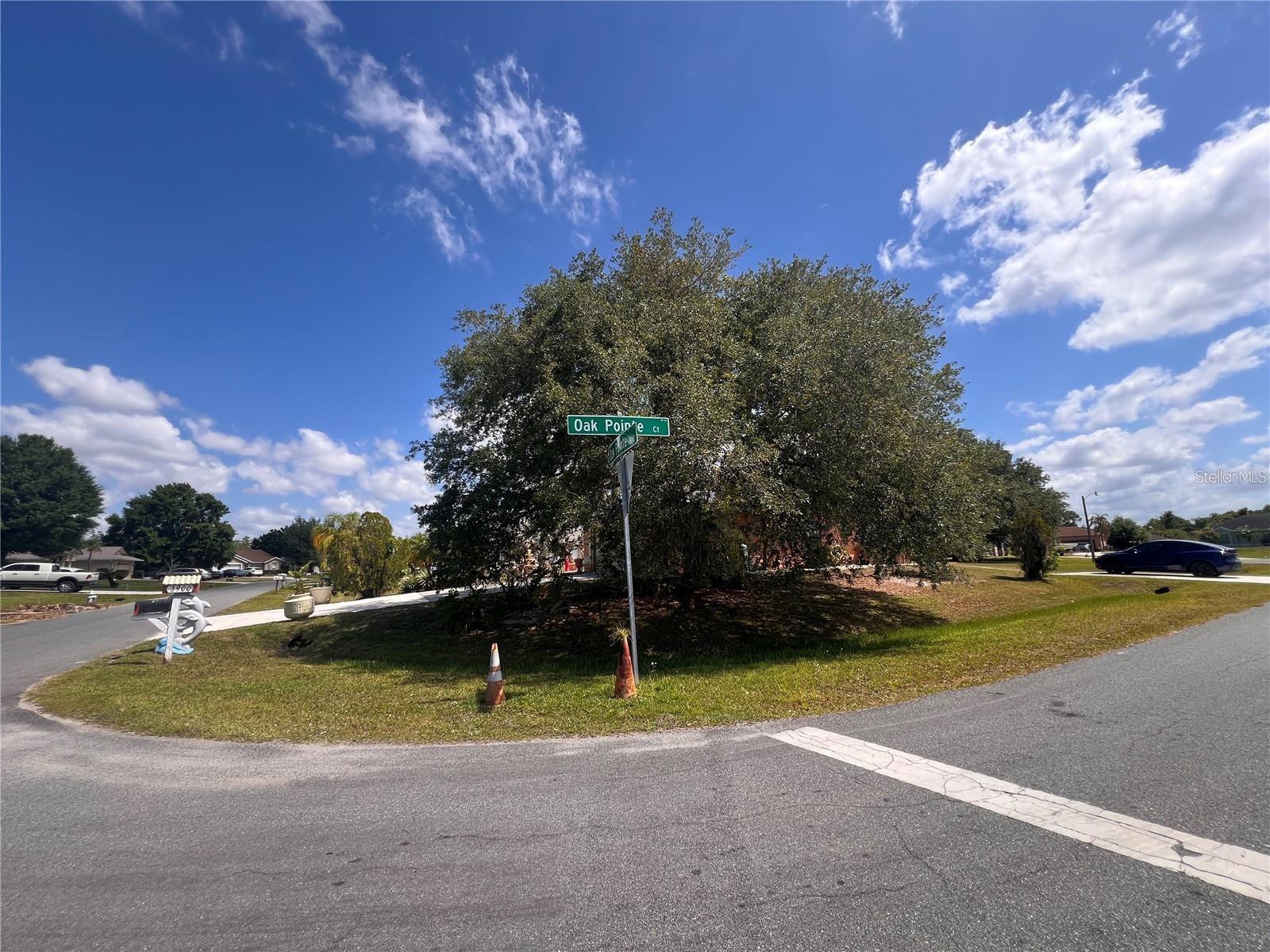 OAK POINTE - Residential Lease
