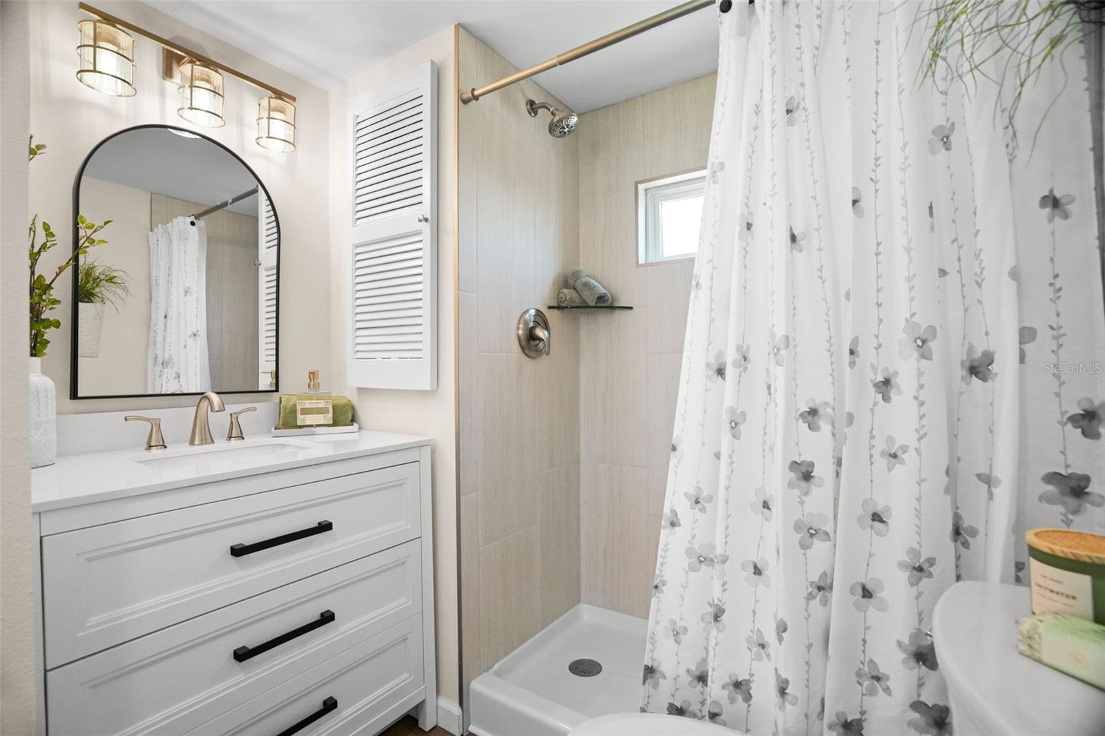 MOBEL AMERICANA MOBILE HOME PARK UNREC - Residential