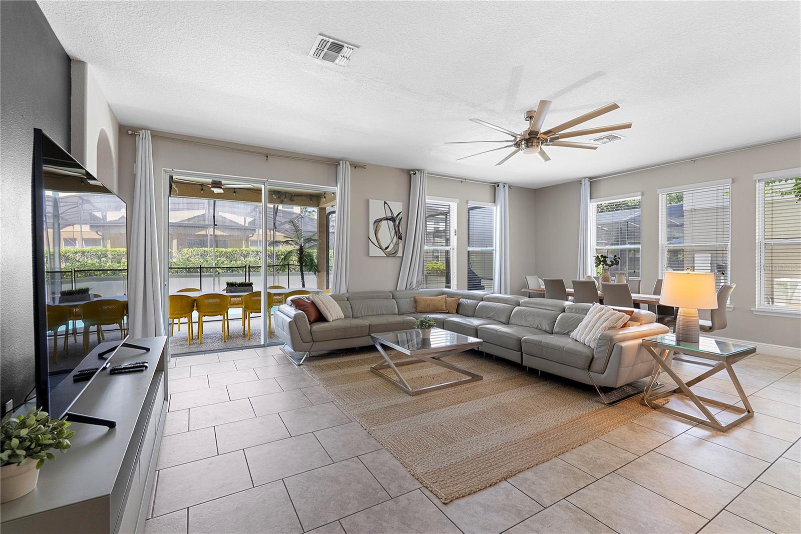 OAKMONT PH 01 - Residential
