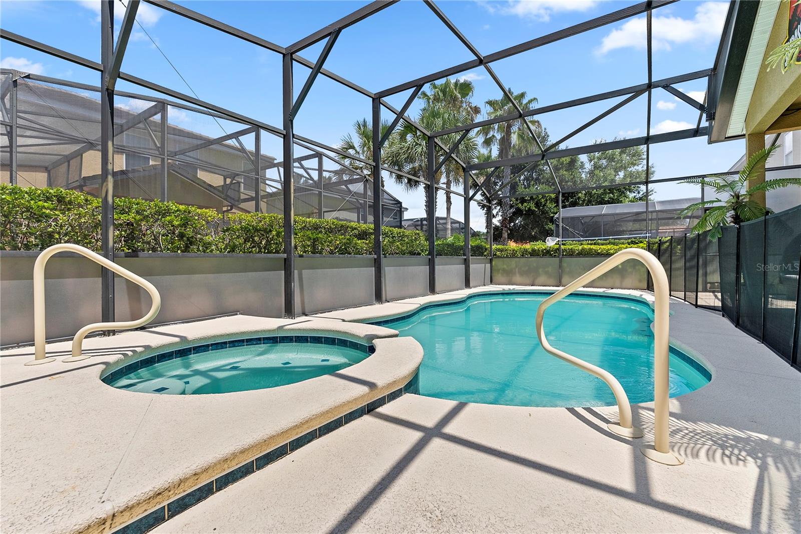 OAKMONT PH 01 - Residential