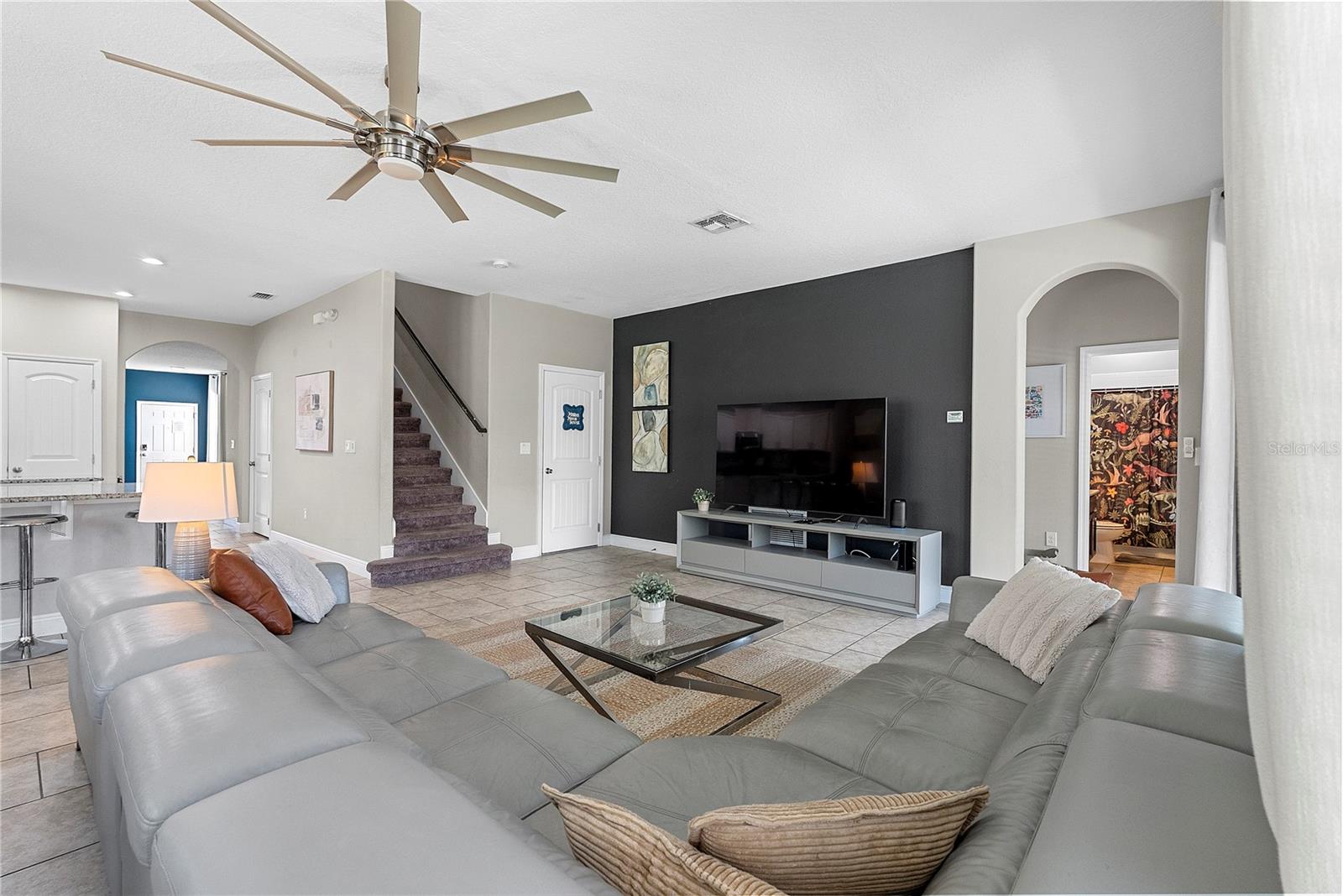 OAKMONT PH 01 - Residential