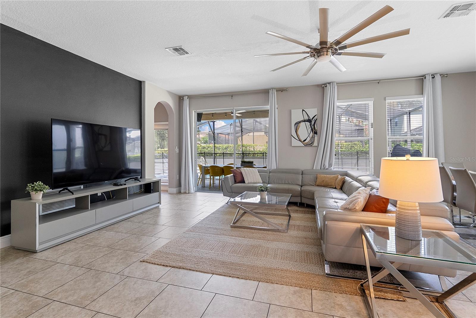 OAKMONT PH 01 - Residential