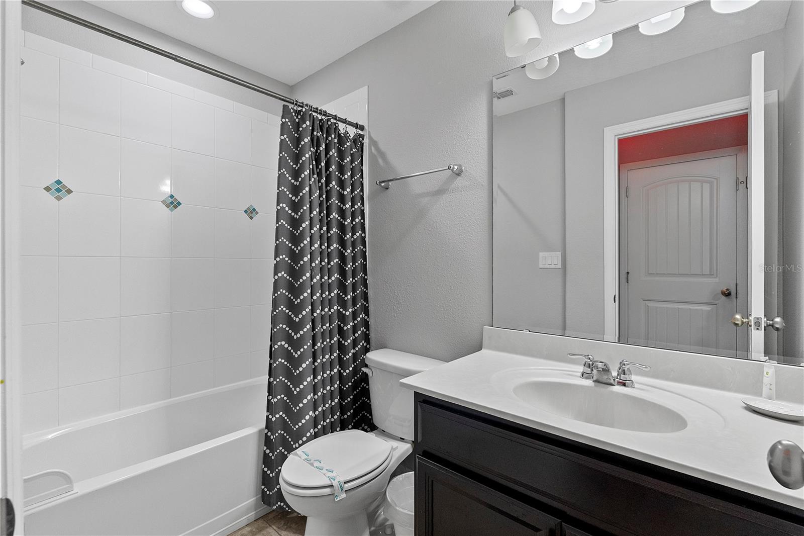 OAKMONT PH 01 - Residential