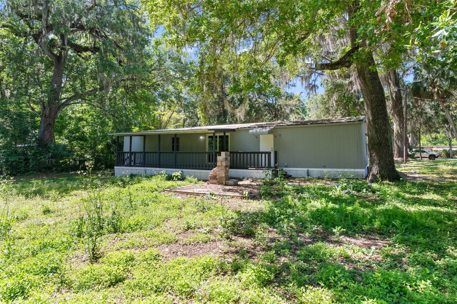 OLIVE PALM COMMUNITY - Residential