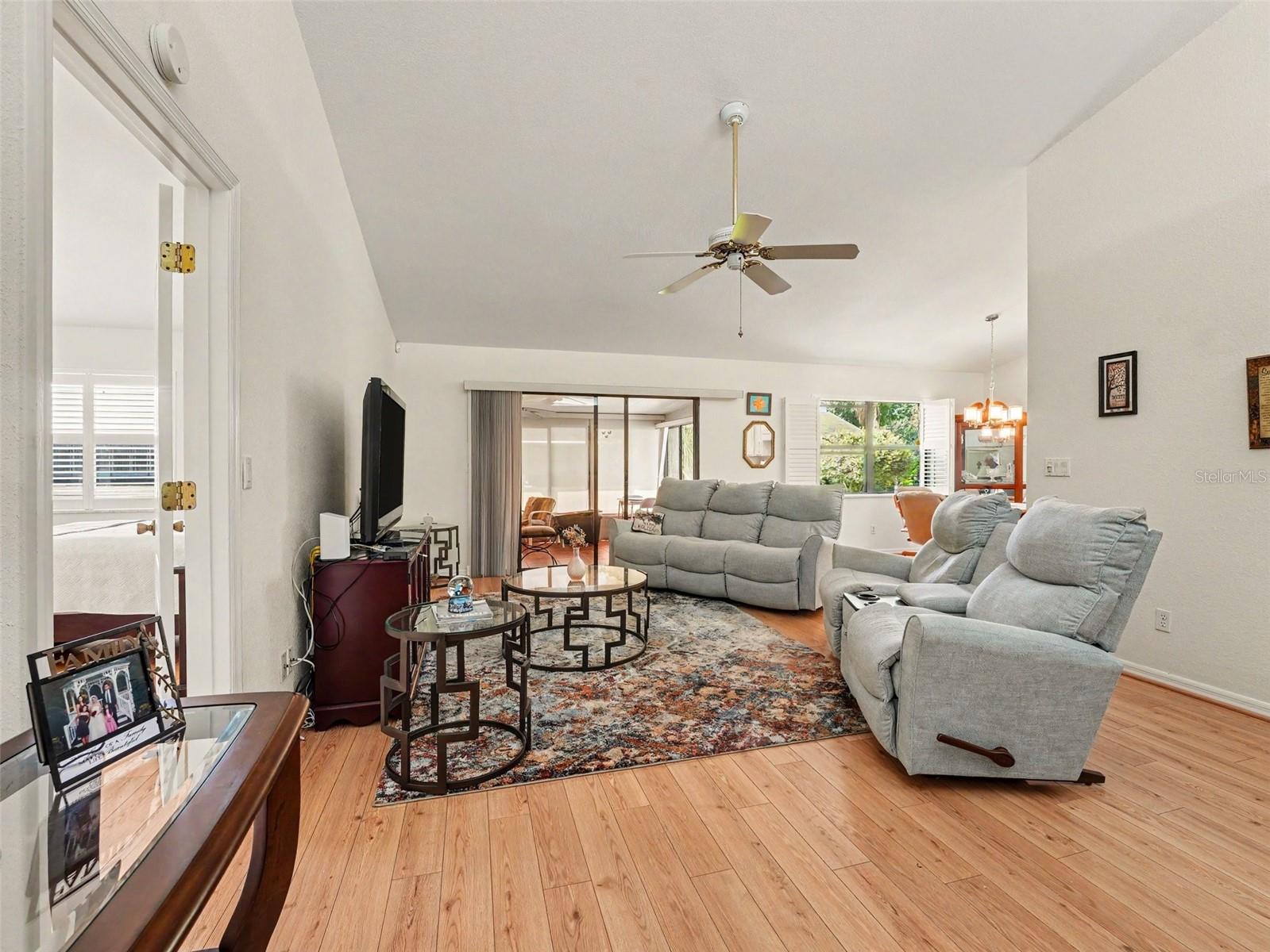 ORANGEWOOD ACRES UNIT 04 - Residential