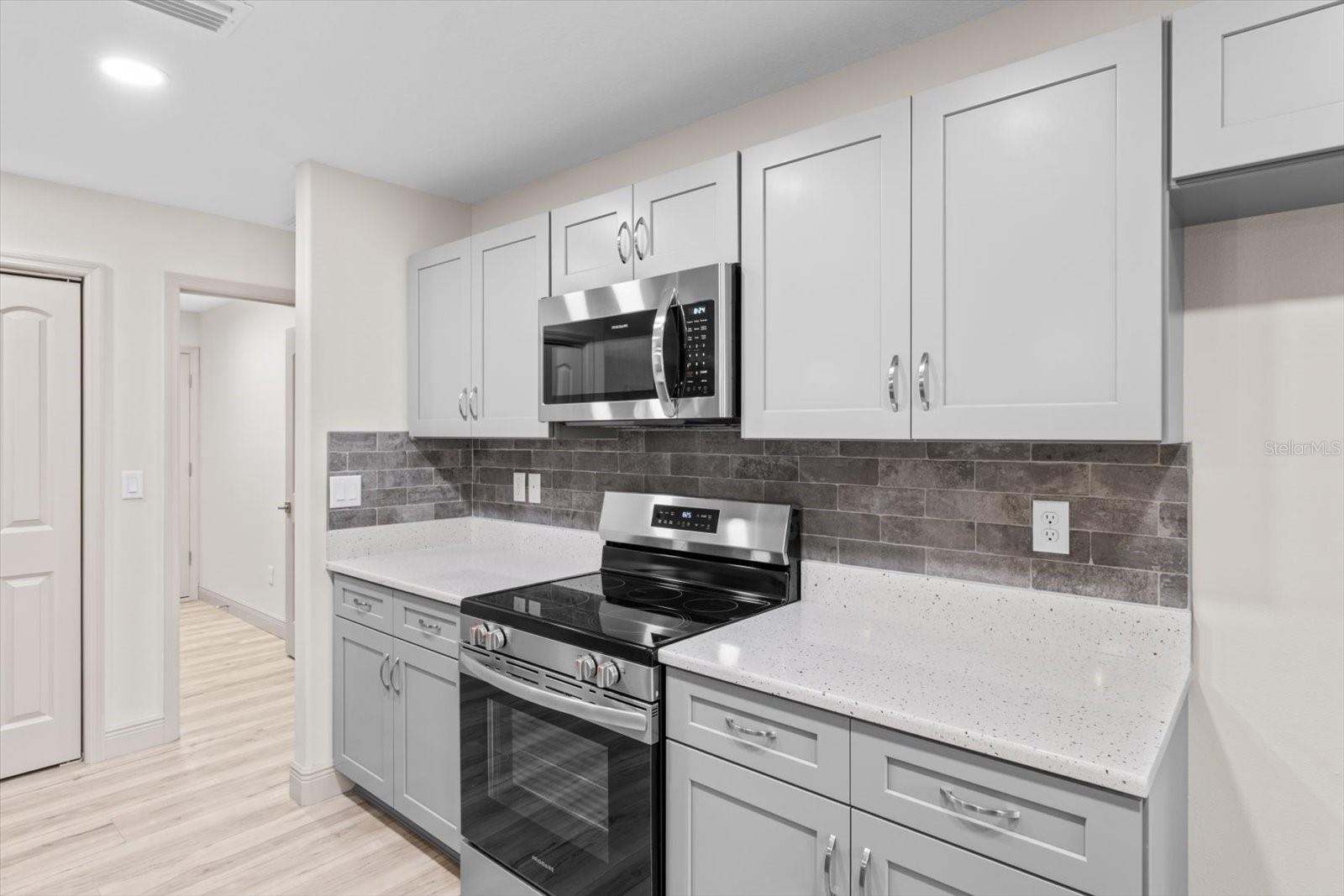 CITRUS SPGS UNIT 04 - Residential