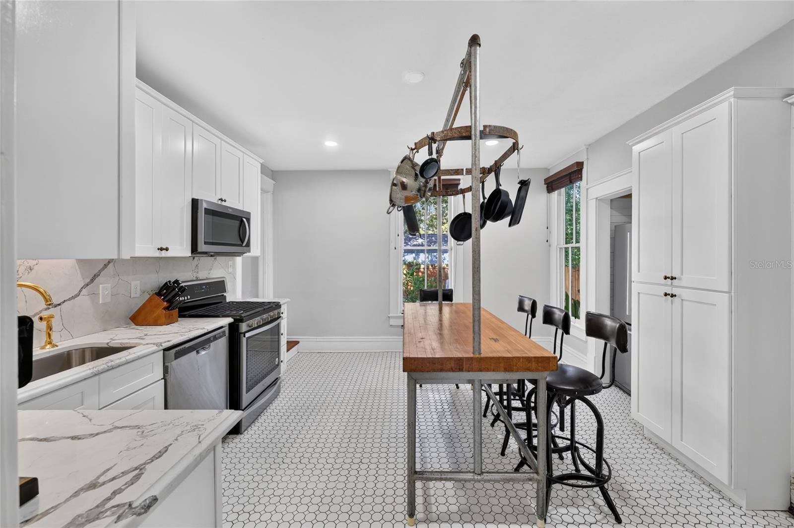 CALDWELLS ADD - Residential