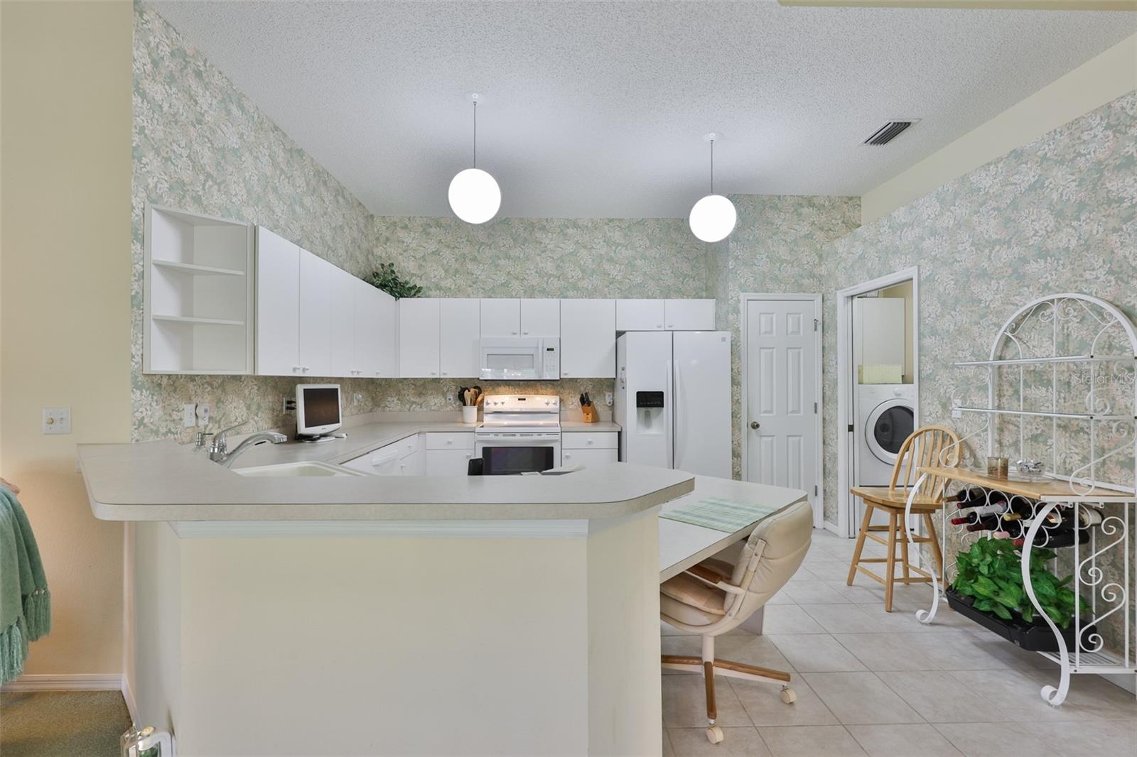 NANTUCKET III CONDO - Residential