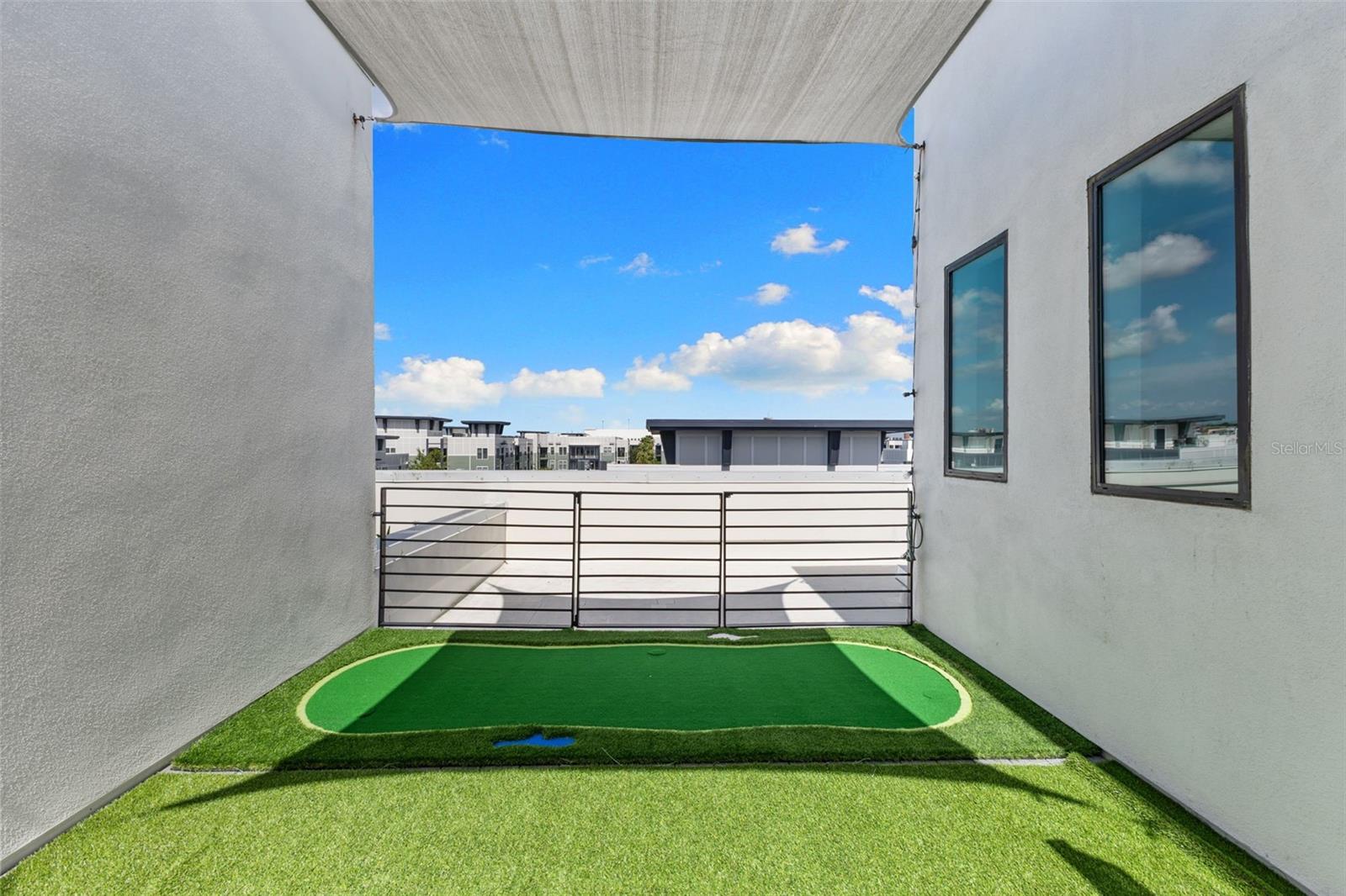 LAS AZOTEAS TWNHMS - Residential