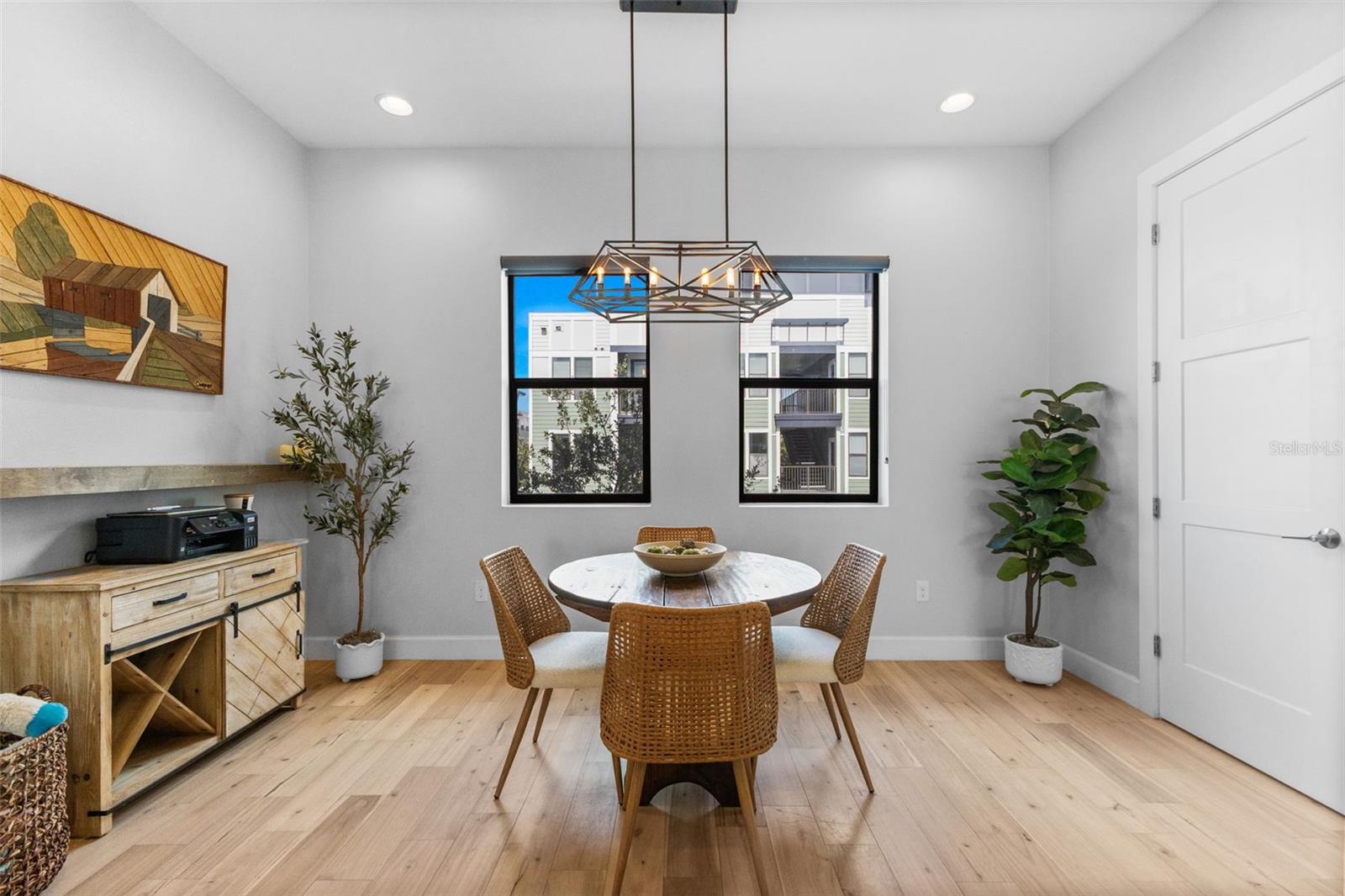 LAS AZOTEAS TWNHMS - Residential
