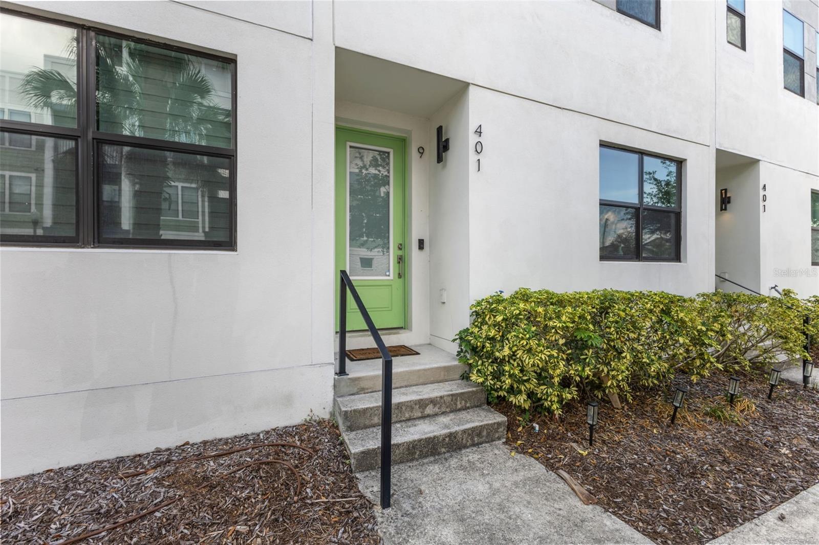 LAS AZOTEAS TWNHMS - Residential