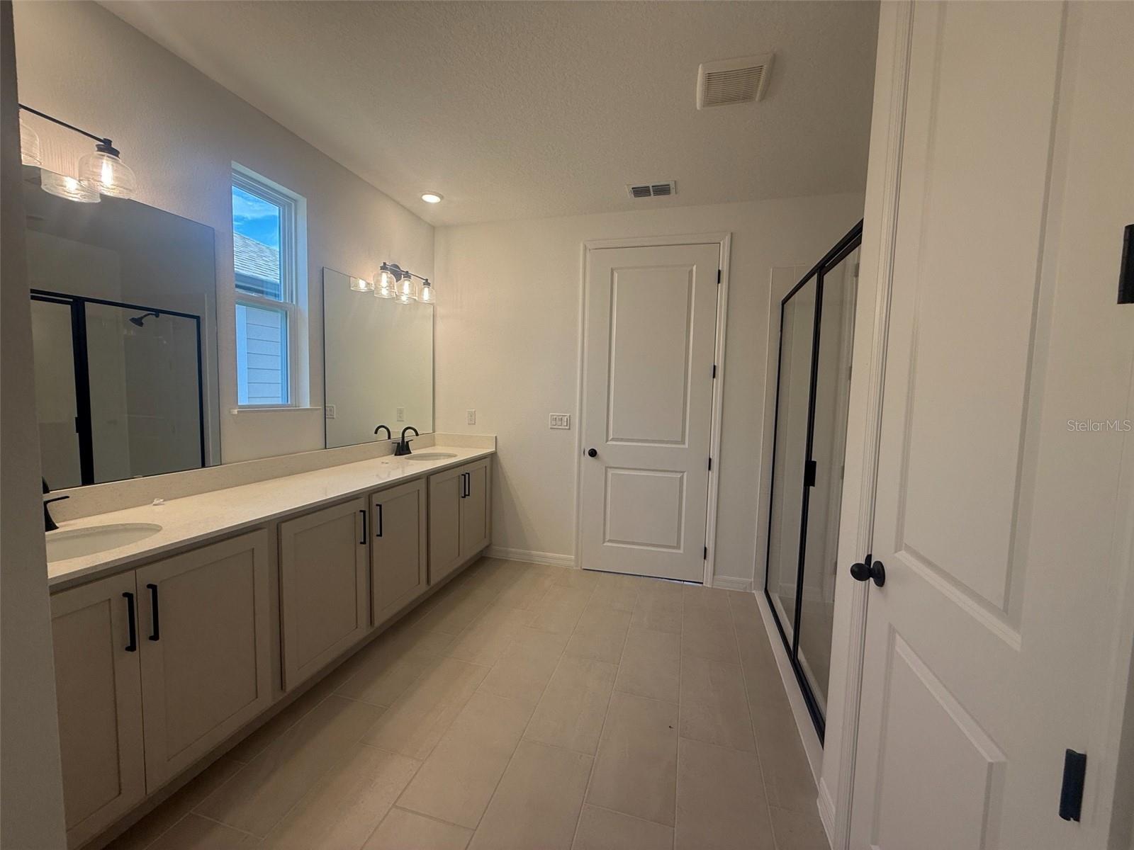 TRAILSIDE - Residential