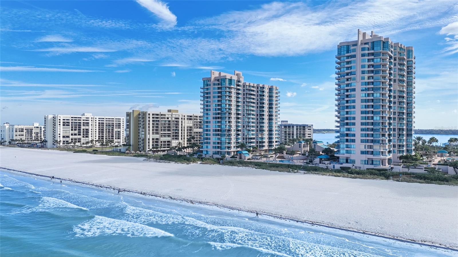 ULTIMAR ONE CONDO - Residential