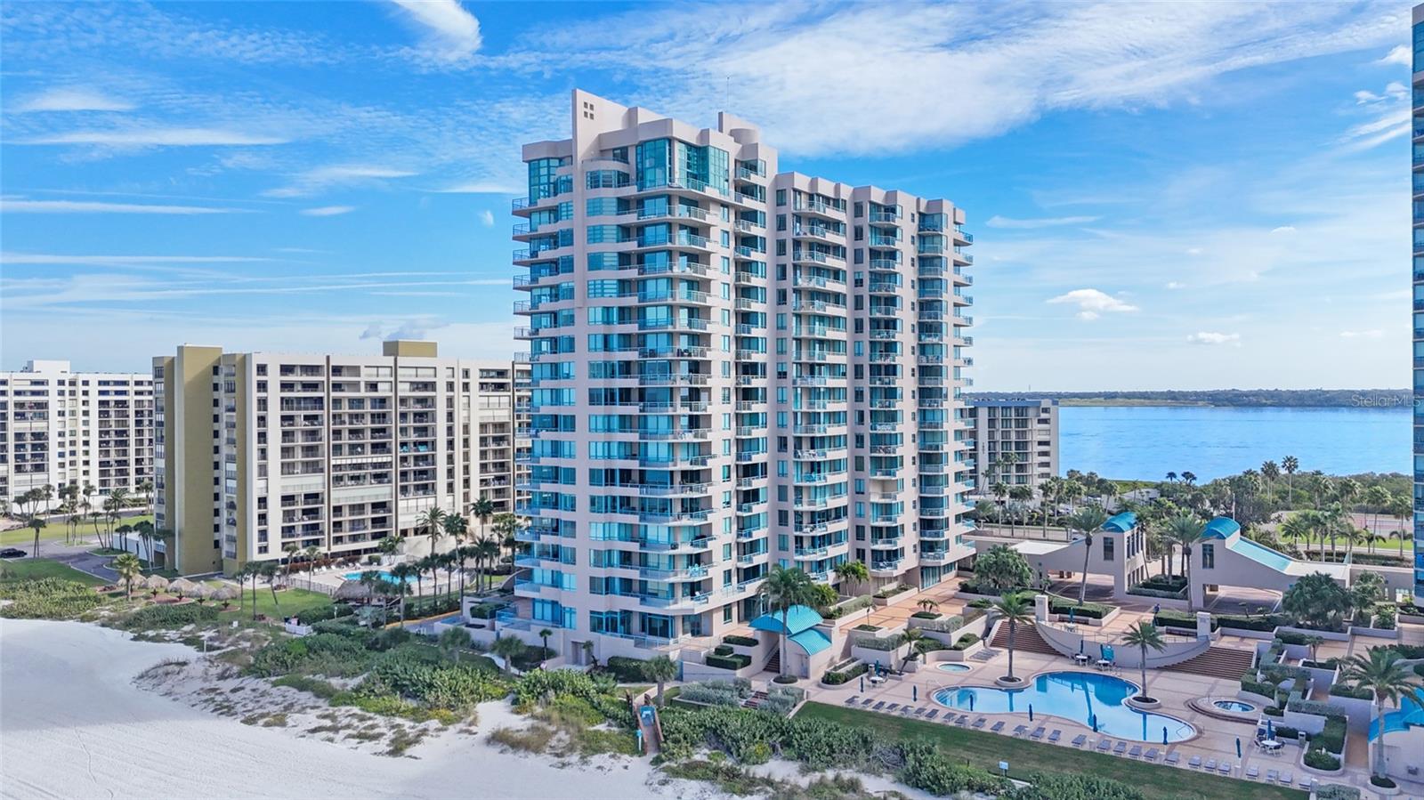 ULTIMAR ONE CONDO - Residential