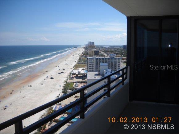 Horizons Condo - Residential