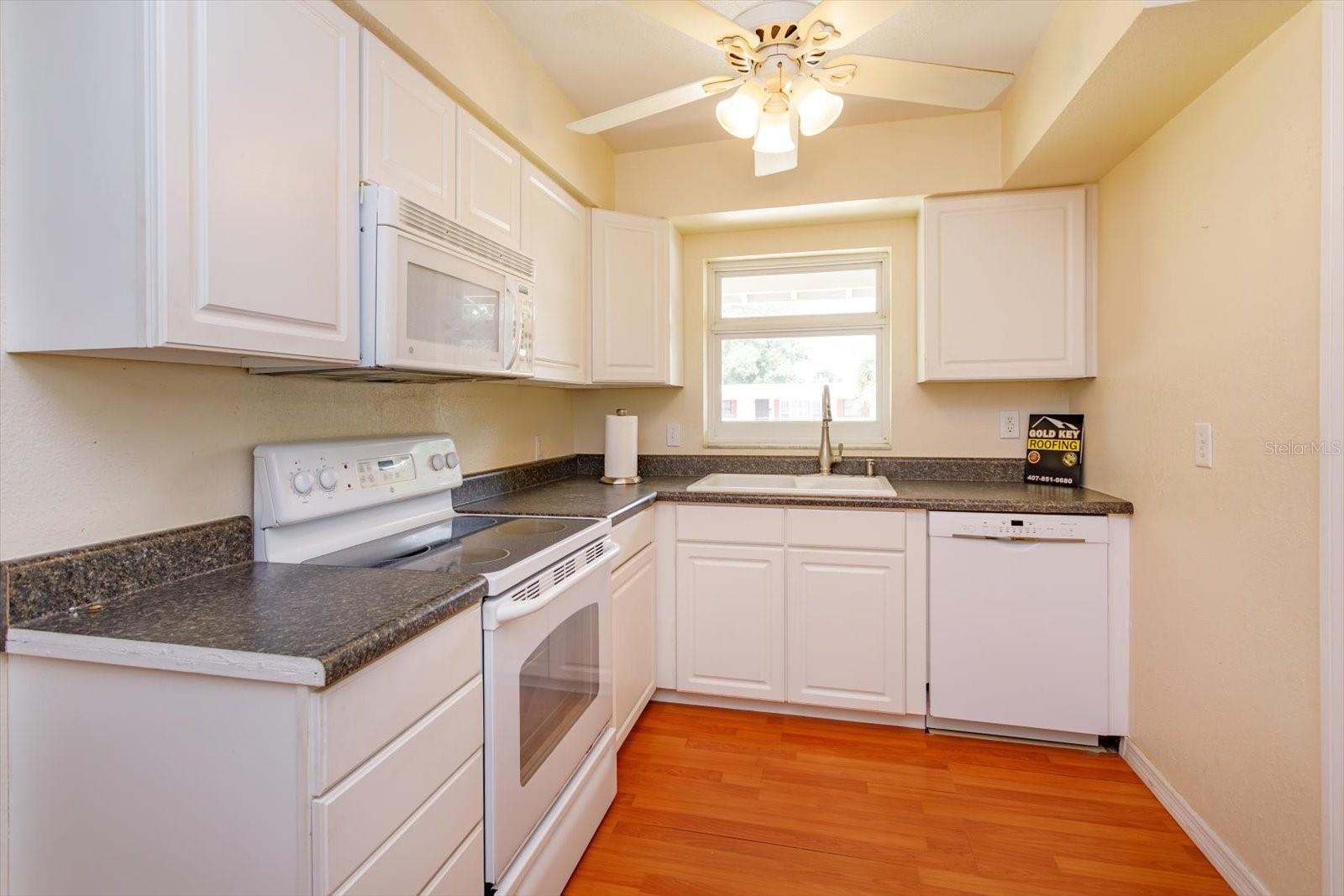 DOVER SHORES FOURTH ADD - Residential