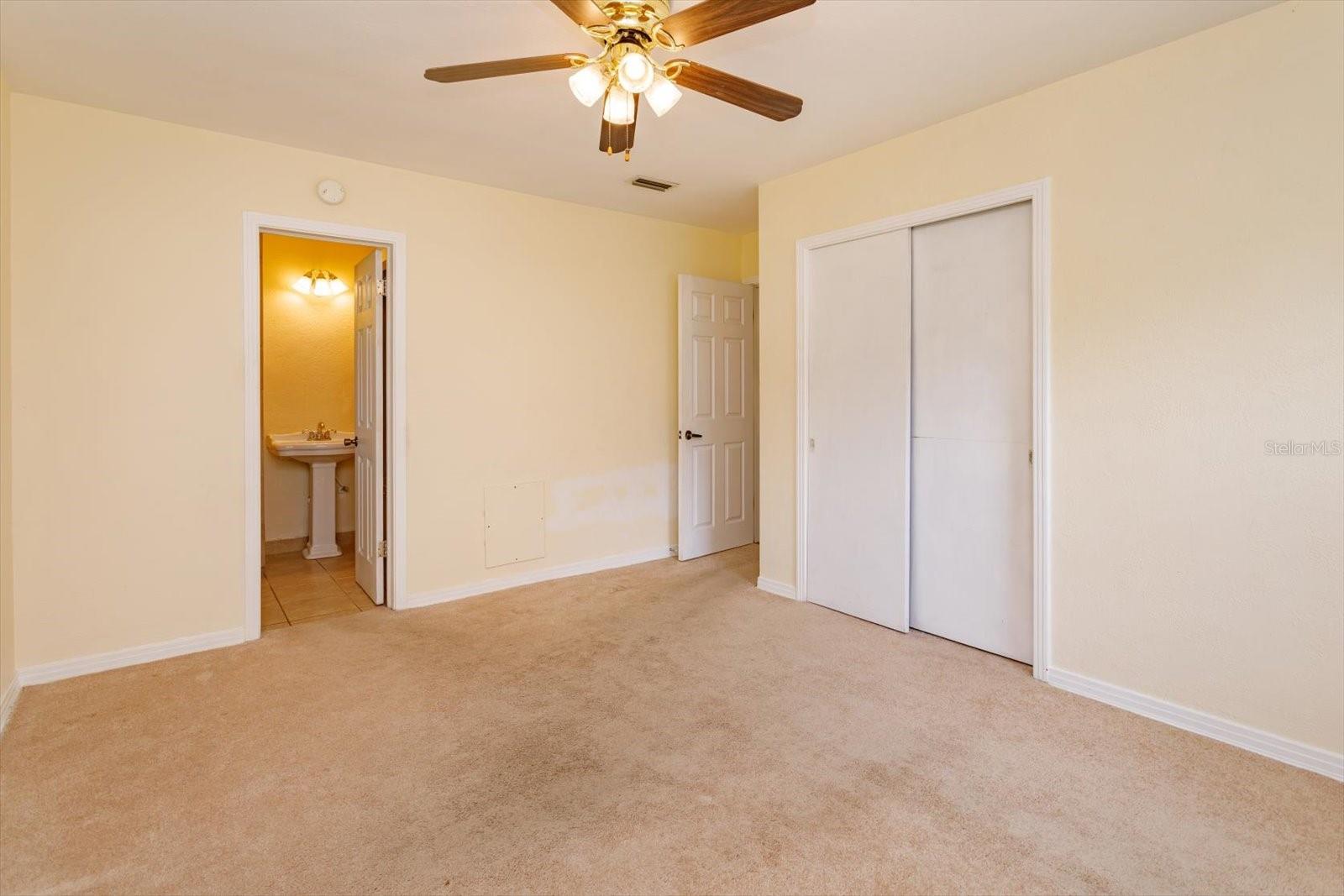 DOVER SHORES FOURTH ADD - Residential
