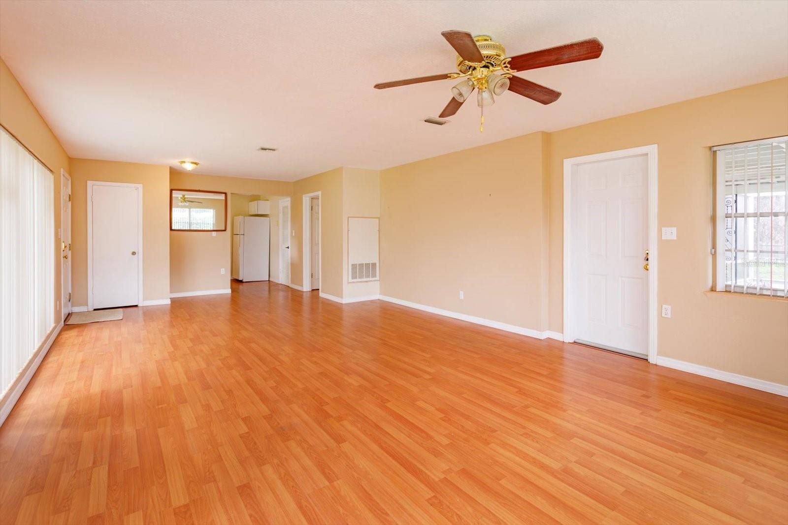DOVER SHORES FOURTH ADD - Residential