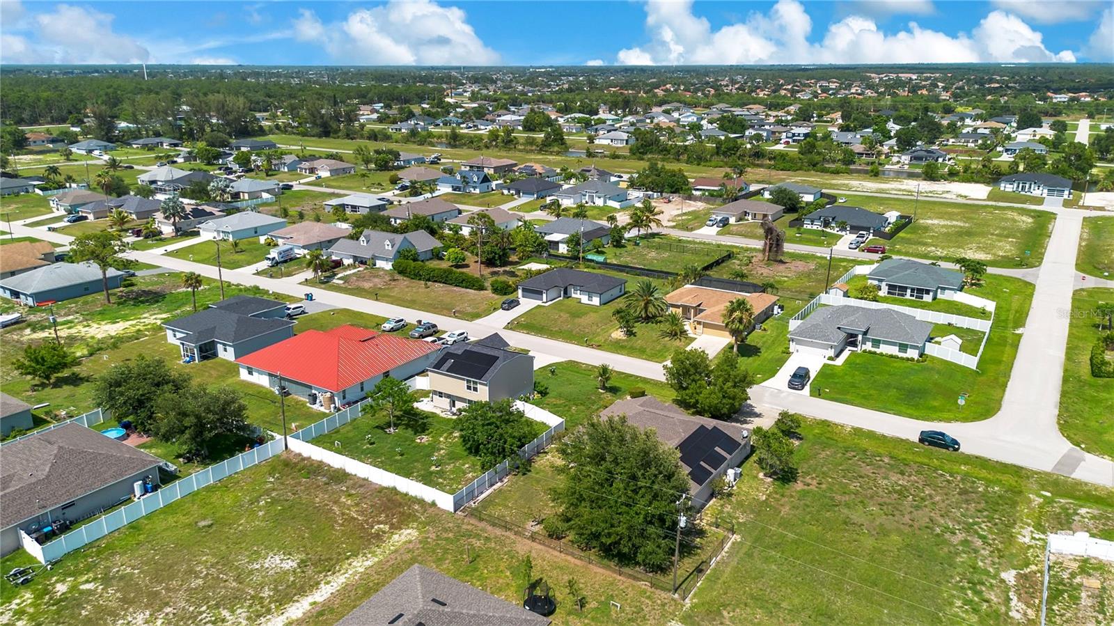 CAPE CORAL - Residential