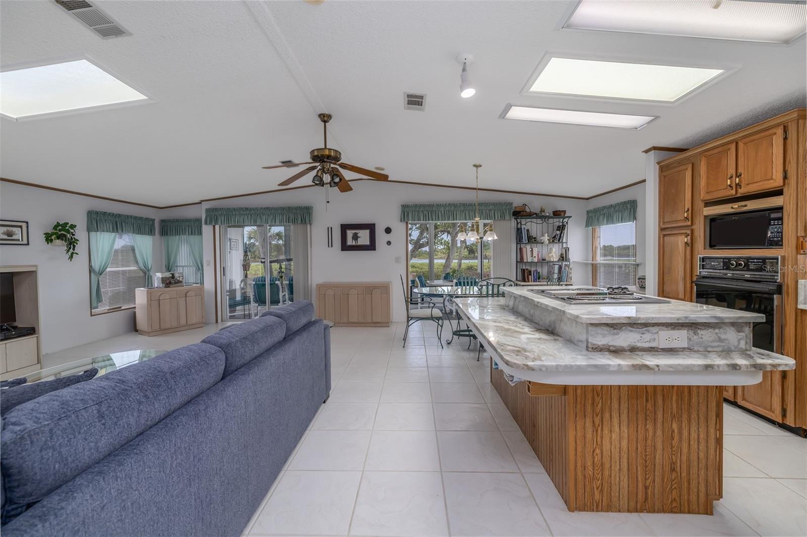 EDGEWATER LANDING PH 02 - Residential