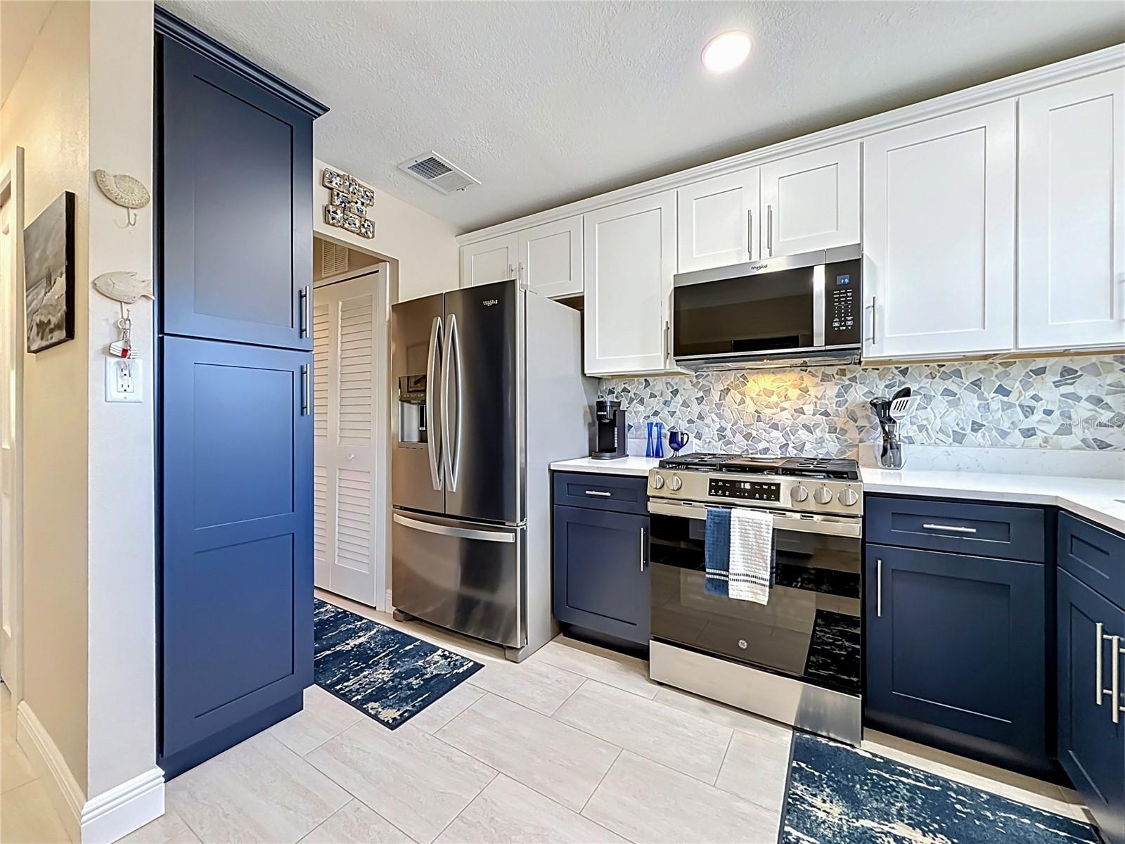 TOWN SHORES OF GULFPORT - Residential