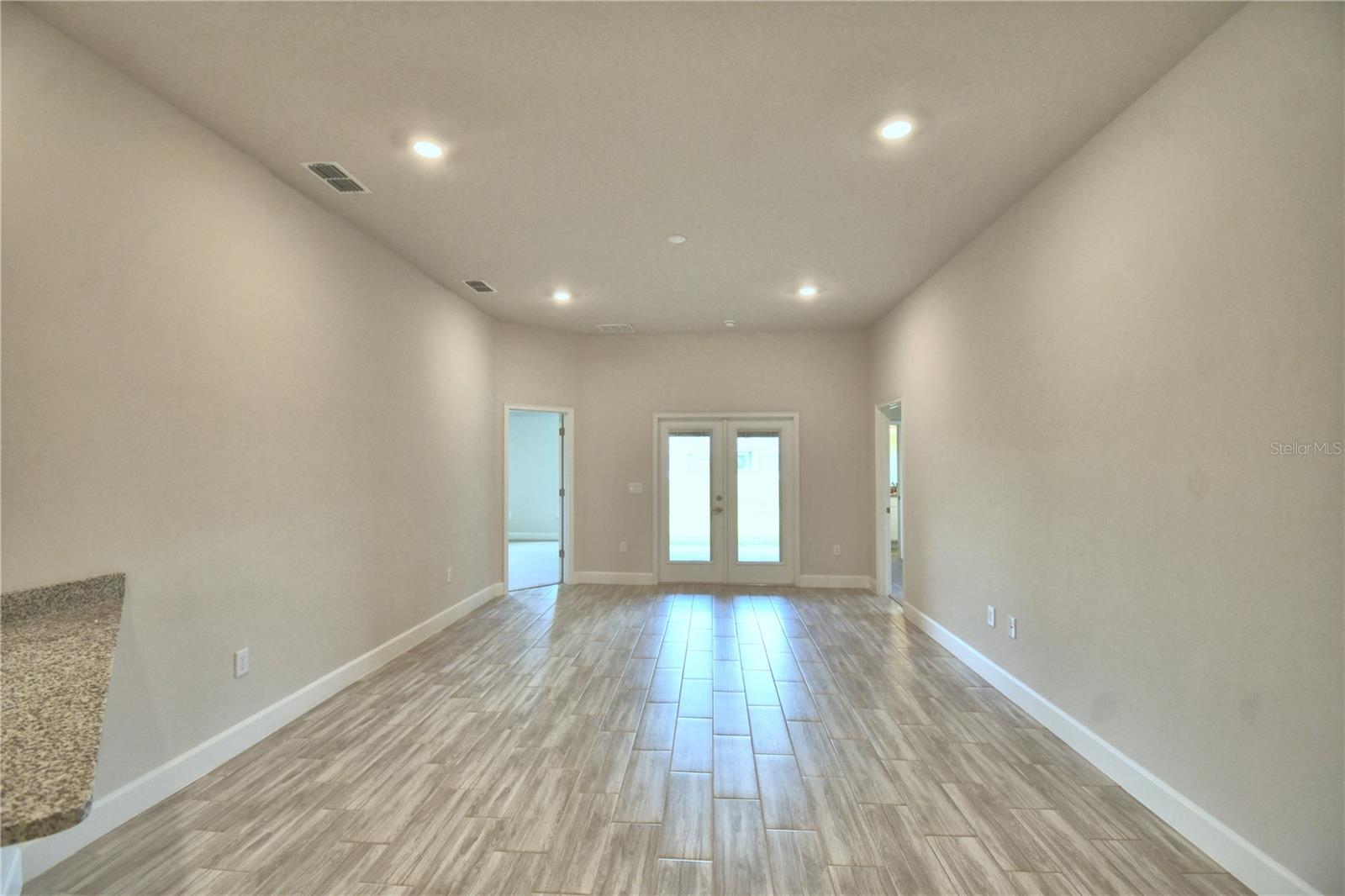 LAKE JULIANA ESTATES - Residential