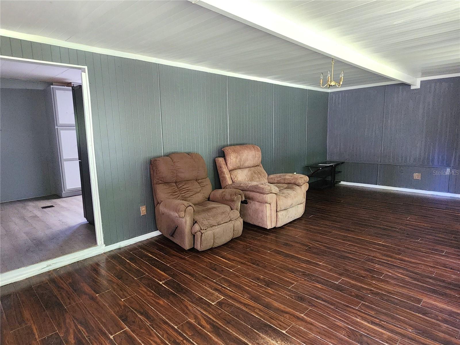 STONE OAKS - Residential