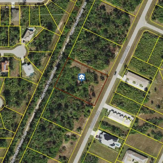 Rare find! 1.24 acres of RMF-15 zoning allows approximately 18 units, it is on public water and public sewer, with quick and ease access to Boca Grande and Englewood beach!