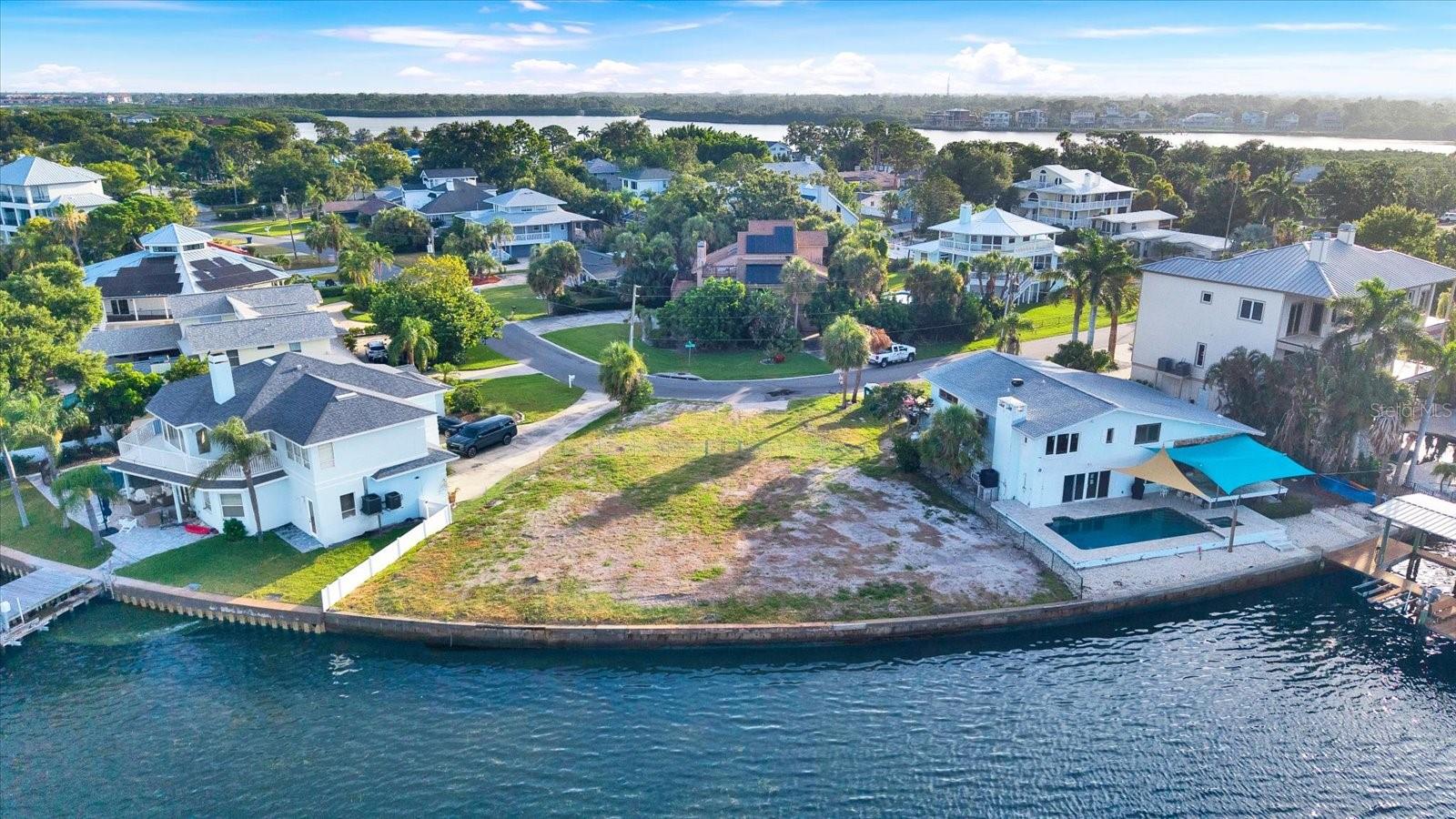 INDIAN BLUFF ISLAND - Residential