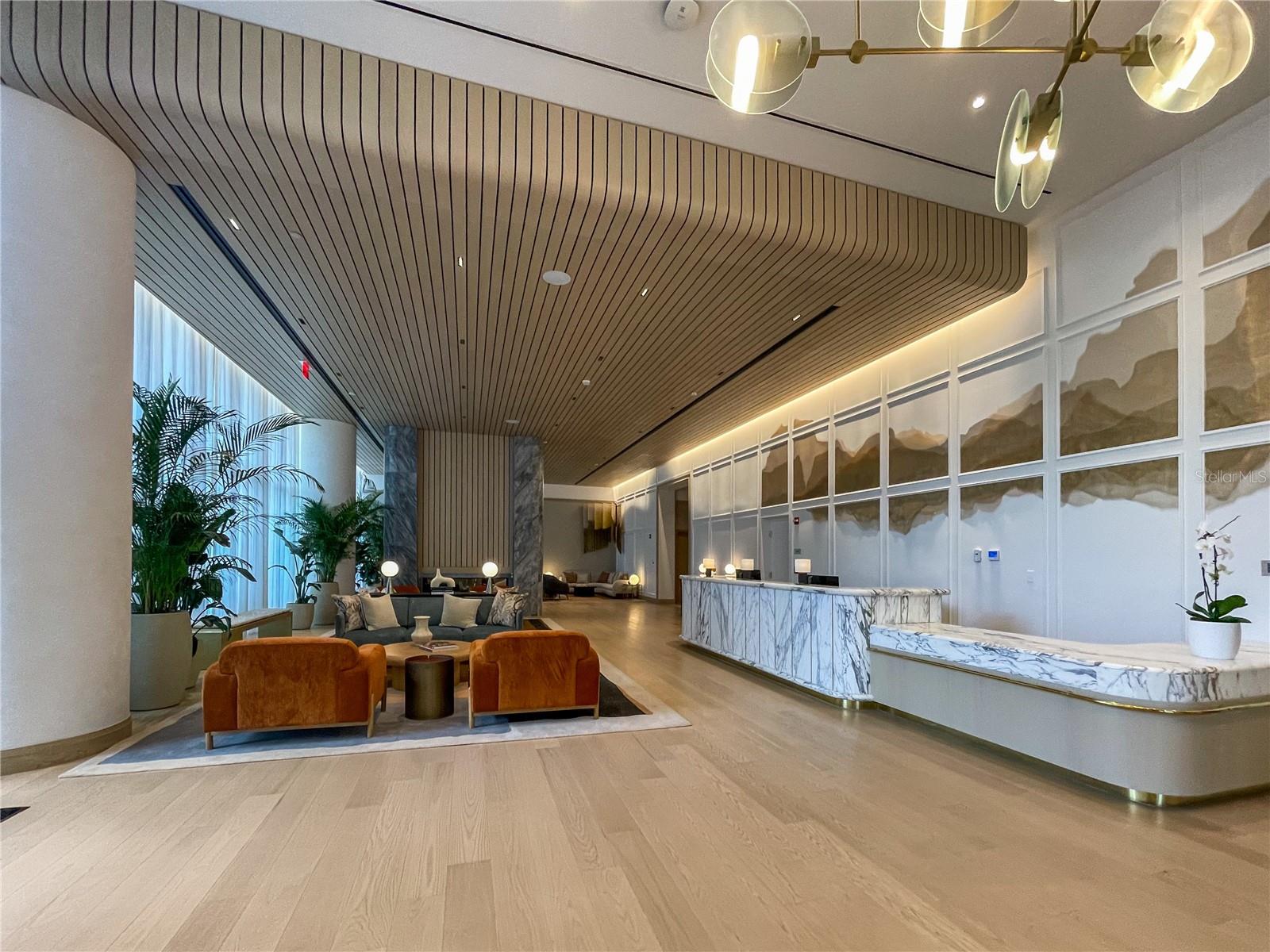 RITZ CARLTON RESIDENCES - Residential