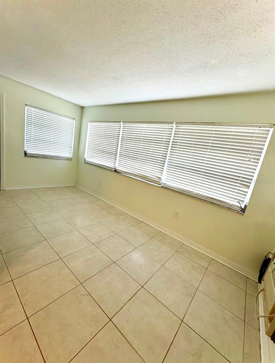 GULF HARBORS CONDO - Residential Lease