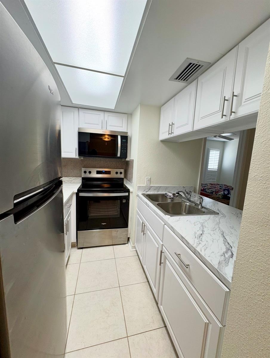 GULF HARBORS CONDO - Residential Lease