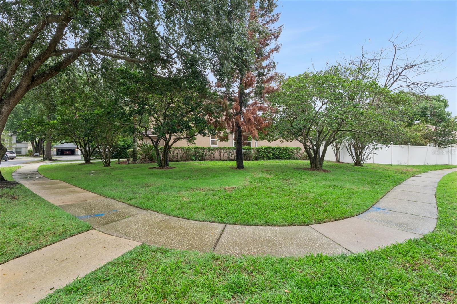 WATERFORD LAKES TR N07 PH 01 - Residential