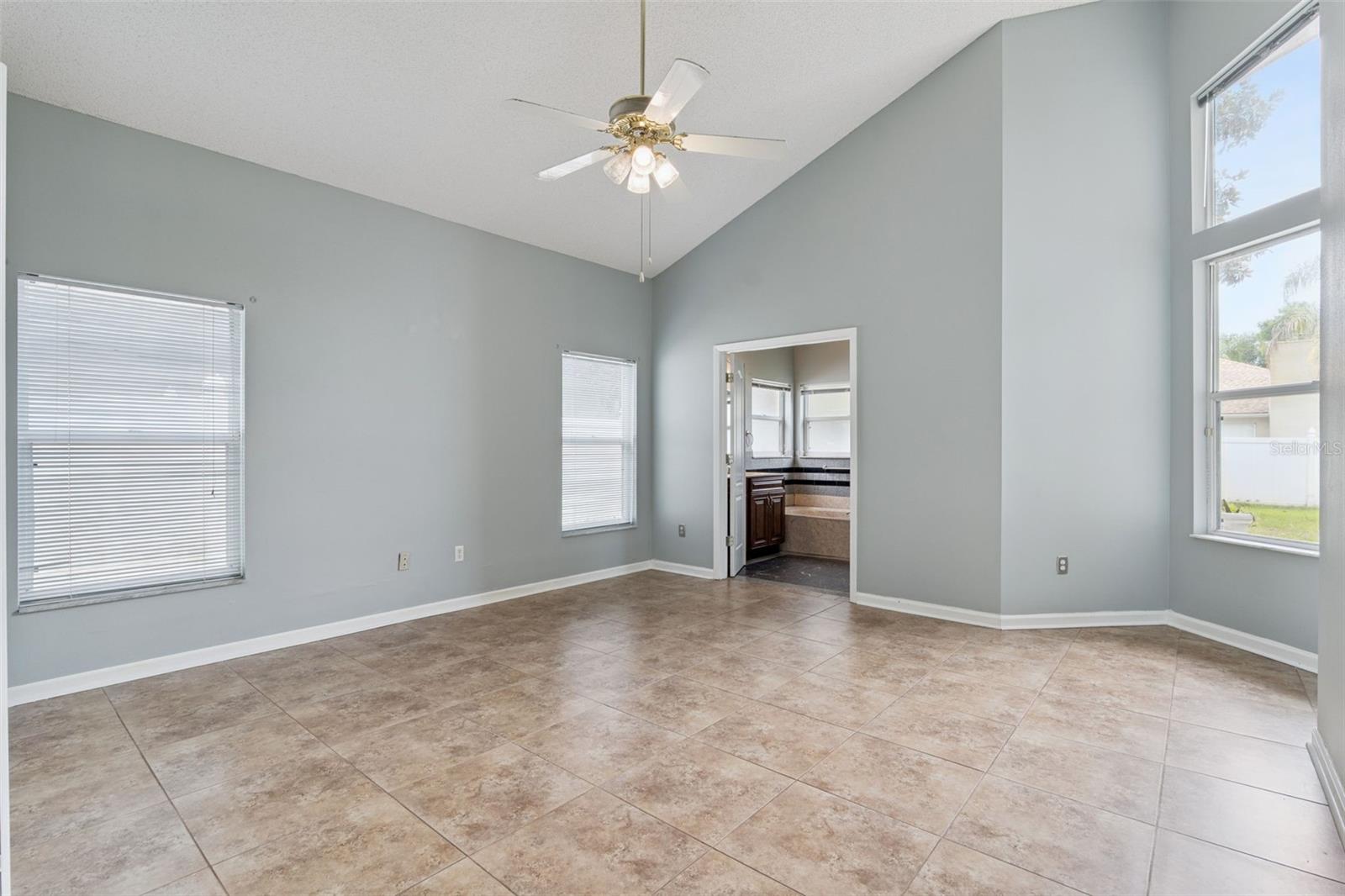 WATERFORD LAKES TR N07 PH 01 - Residential