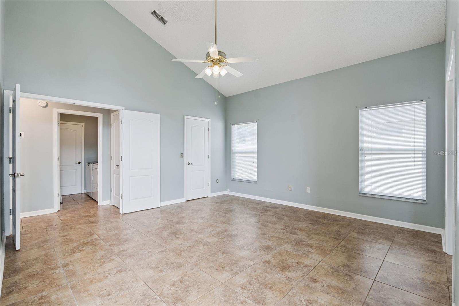WATERFORD LAKES TR N07 PH 01 - Residential