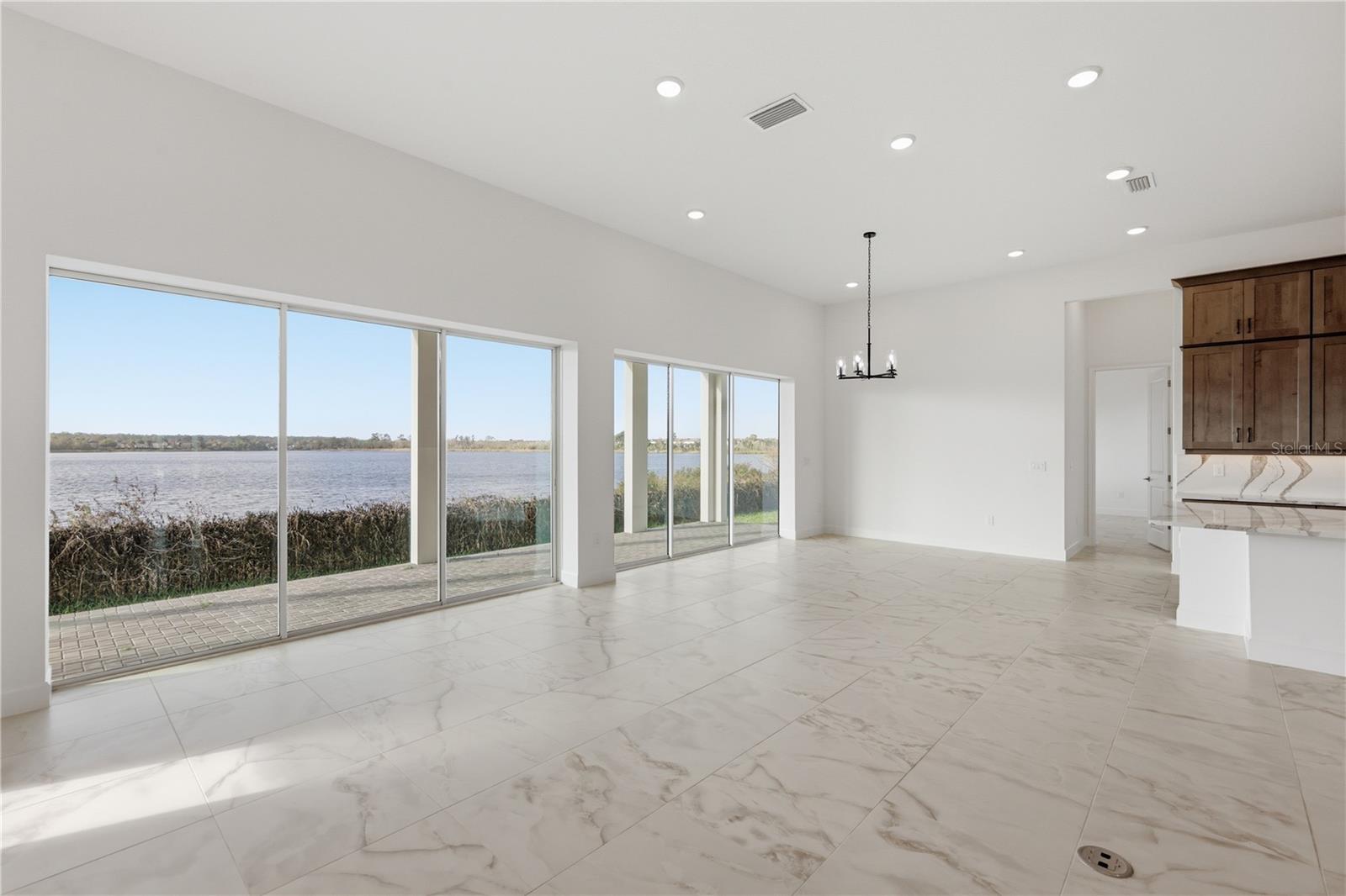 SHOREFRONT COVE - Residential