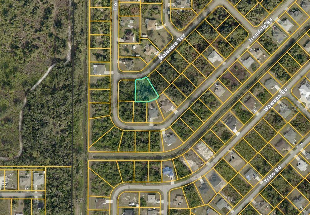 PORT CHARLOTTE SUB 37 - Land