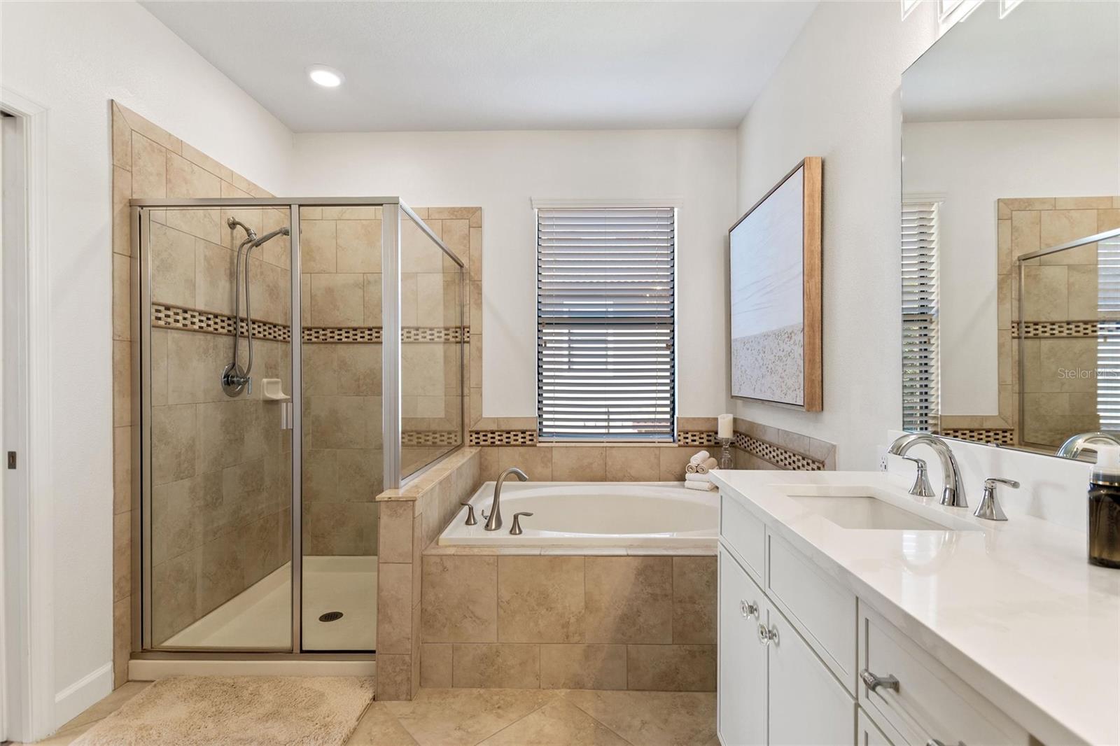 CHAMPIONS CLUB CONDO PH 12 - Residential