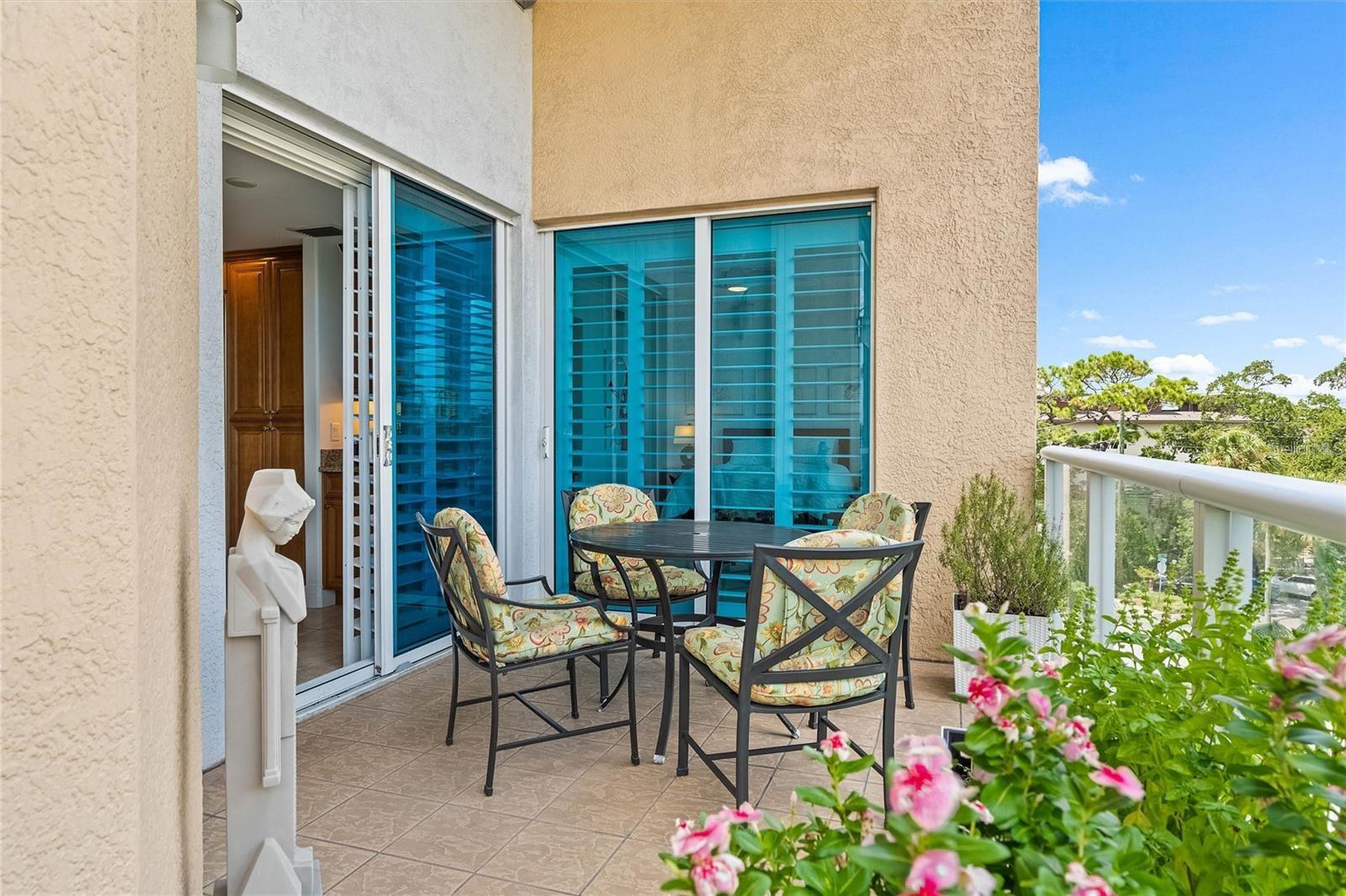 400 BEACH DRIVE CONDO - Residential