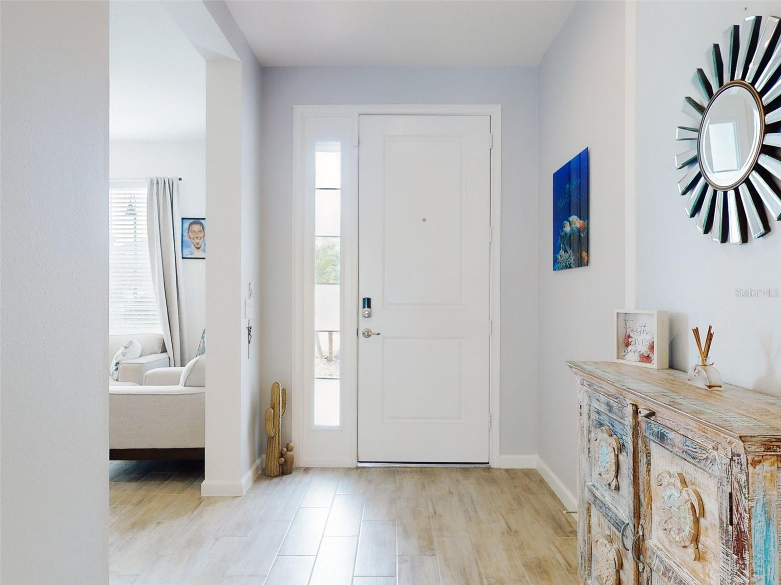 COMPASS LNDG - Residential