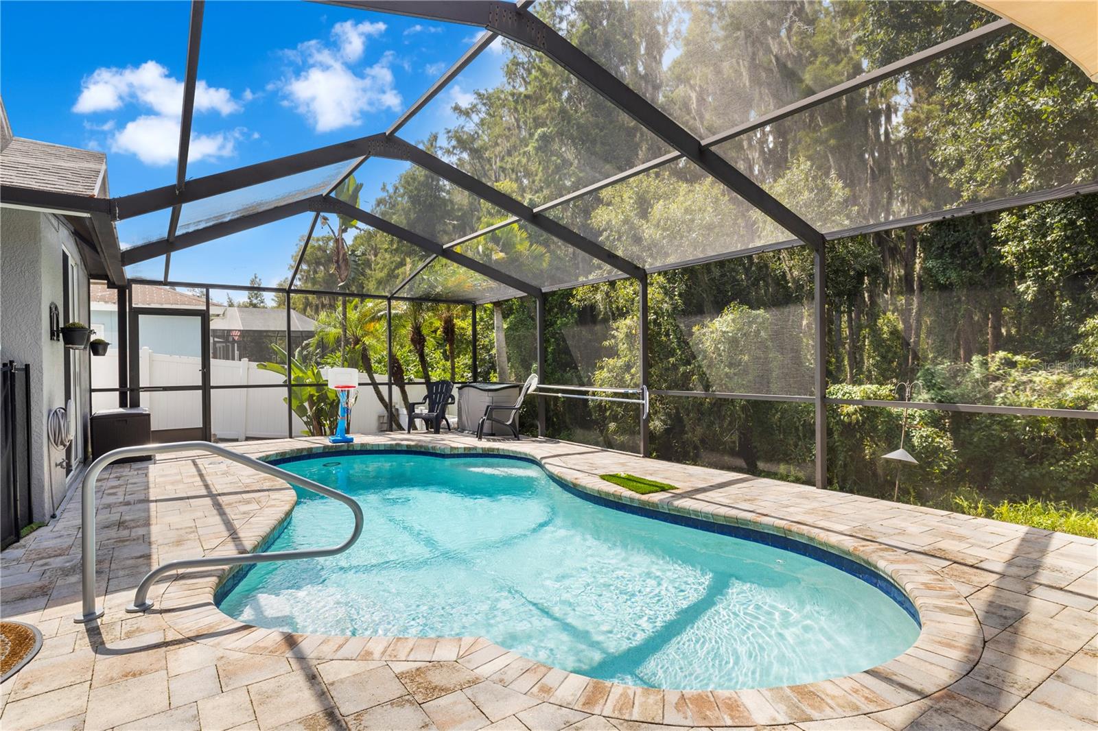 MEADOW POINTE PRCL 18 UNIT 01 & 03 - Residential