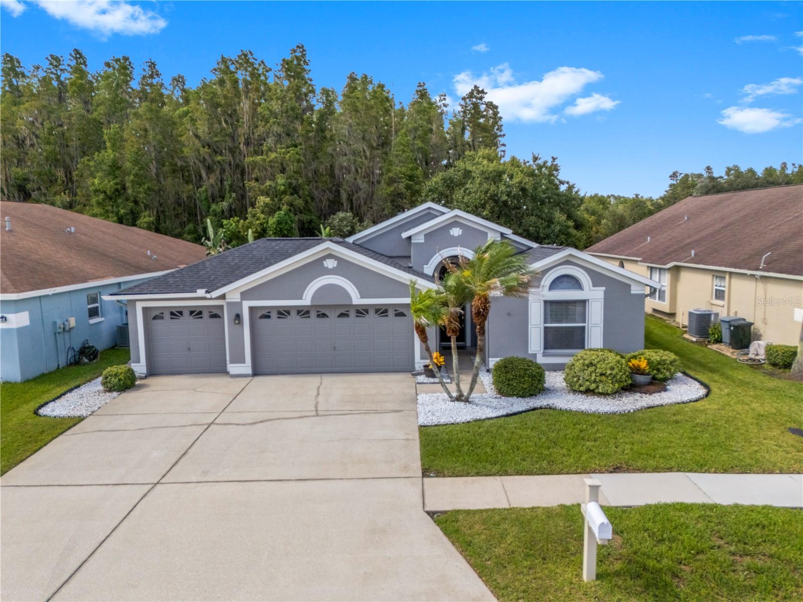 MEADOW POINTE PRCL 18 UNIT 01 & 03 - Residential