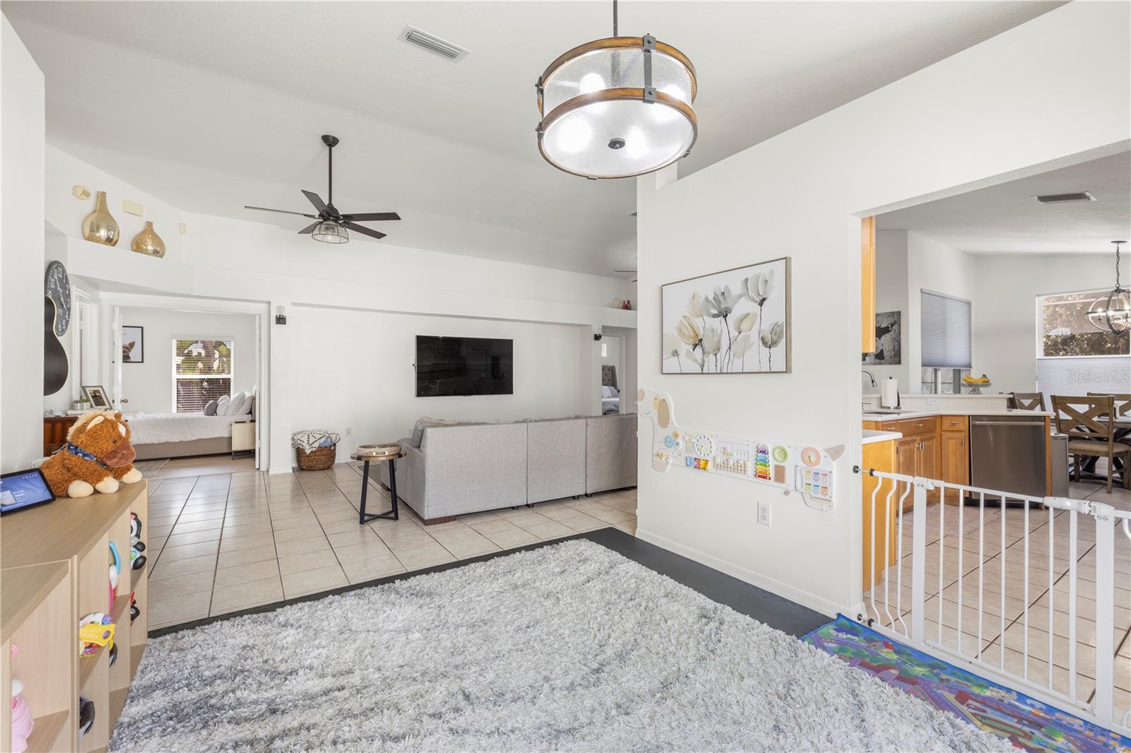 MEADOW POINTE PRCL 18 UNIT 01 & 03 - Residential