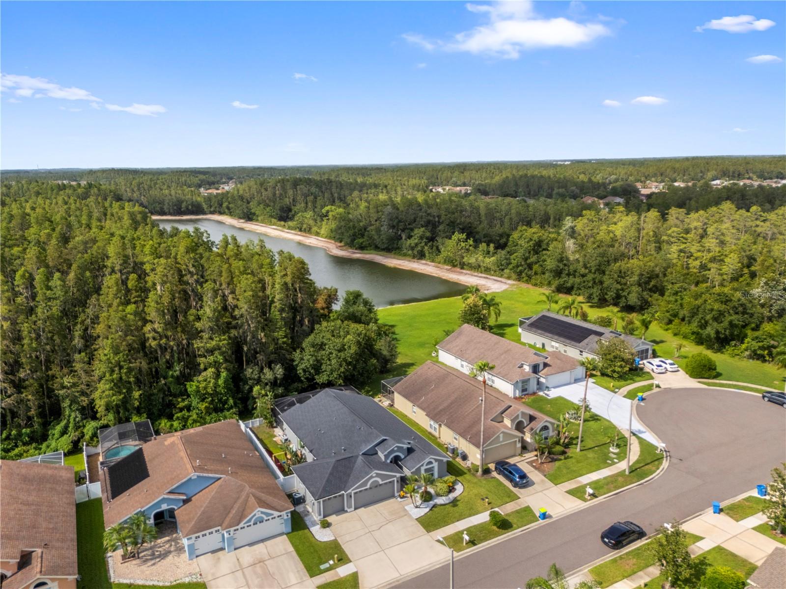 MEADOW POINTE PRCL 18 UNIT 01 & 03 - Residential